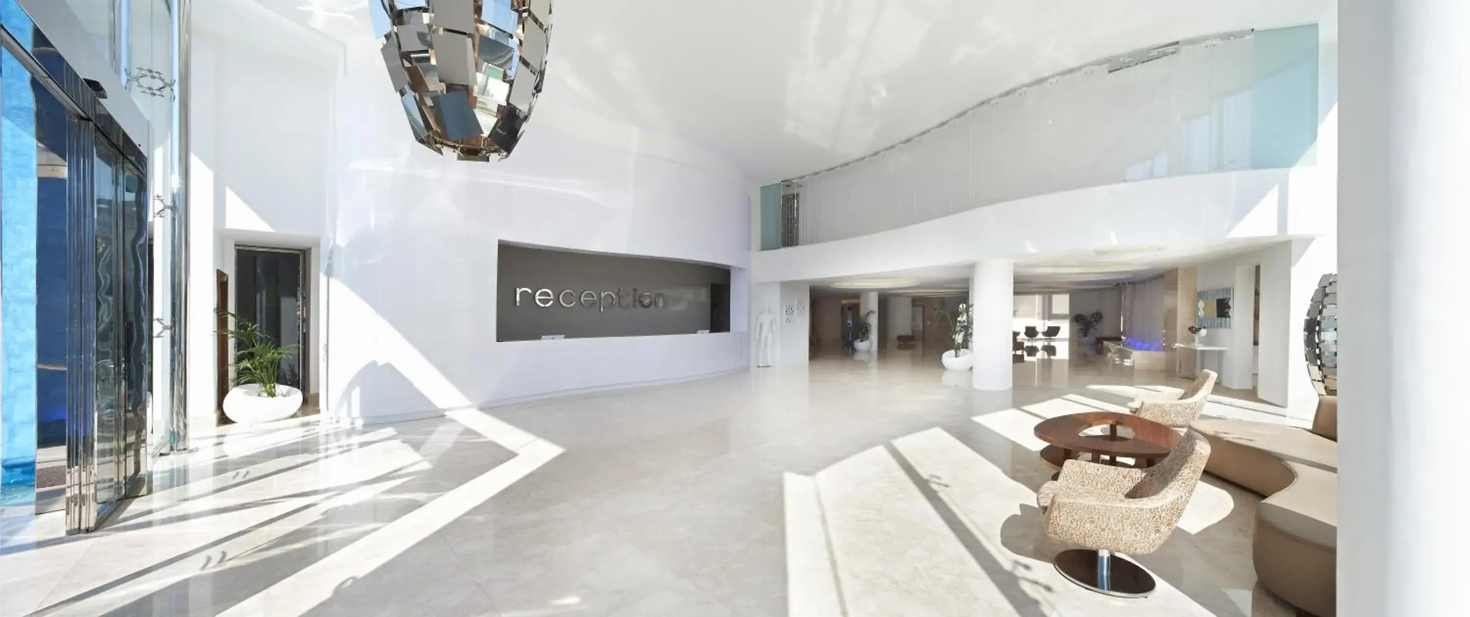 Lobby or reception in Blue Bay Platinum Lobby or reception in Blue Bay Platinum