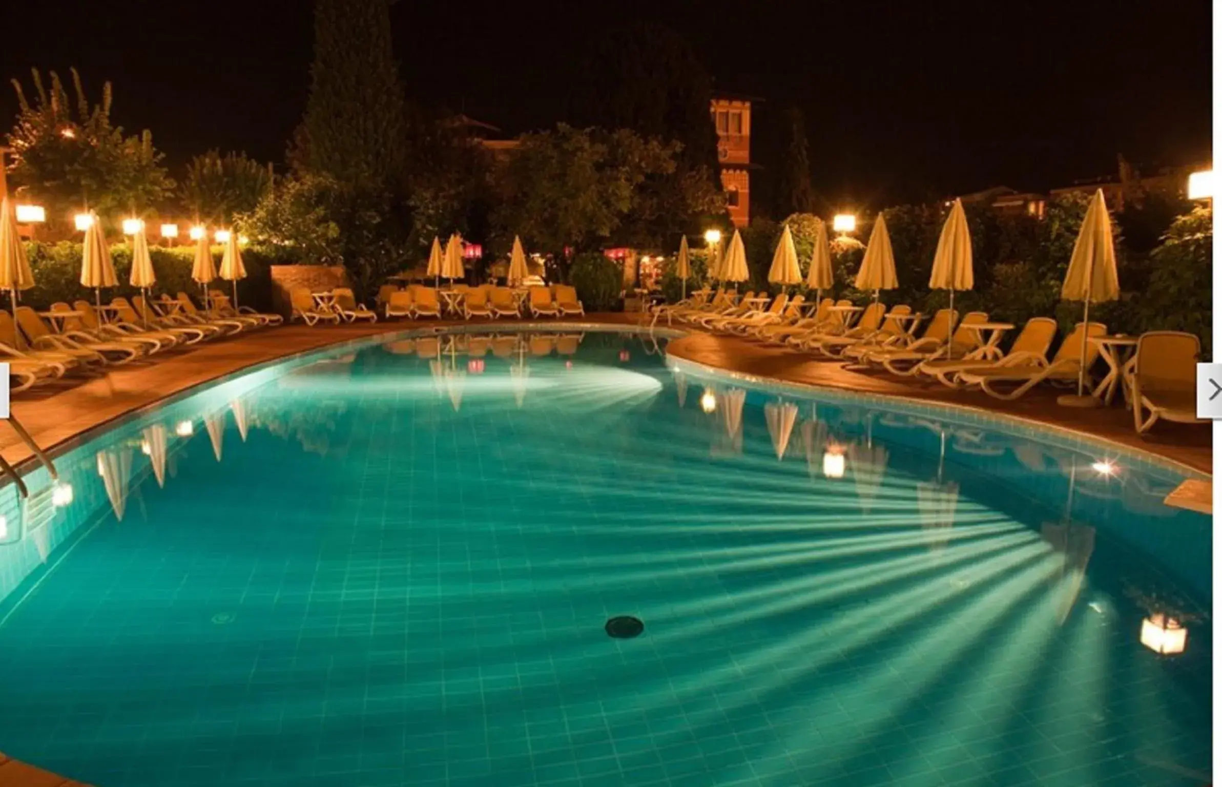 Night, Swimming Pool in Hotel Villa Mulino ***S