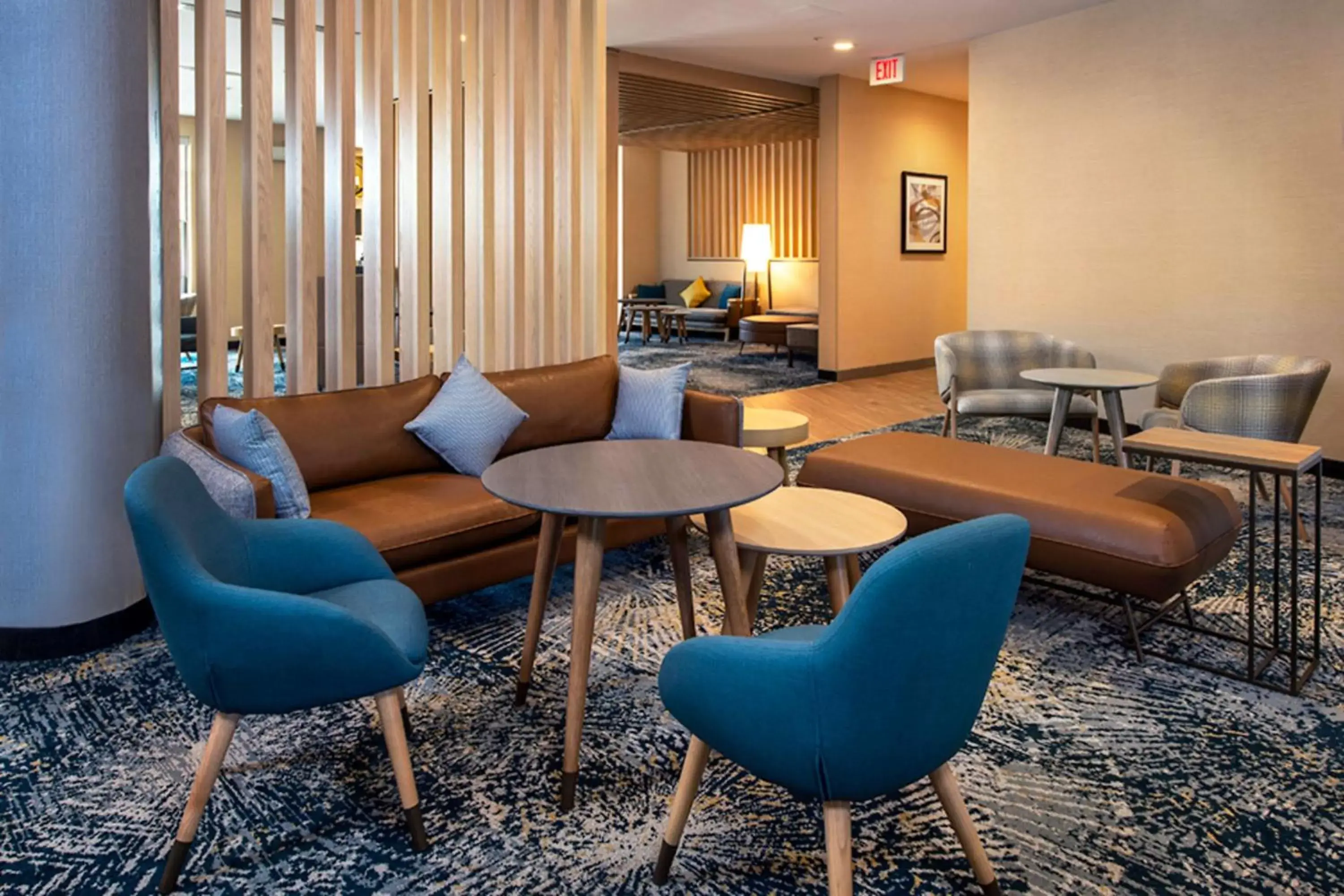 Property building, Lounge/Bar in TownePlace Suites by Marriott Frederick