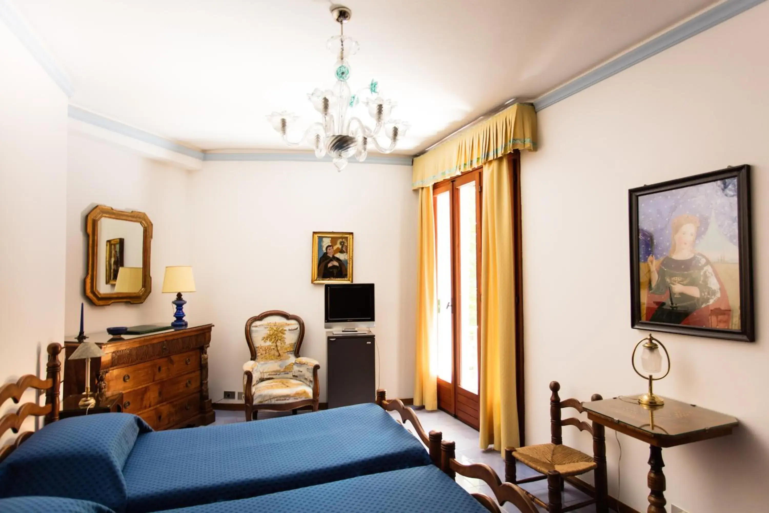Superior Double Room in Residenza d'Epoca Albergo Quattro Fontane