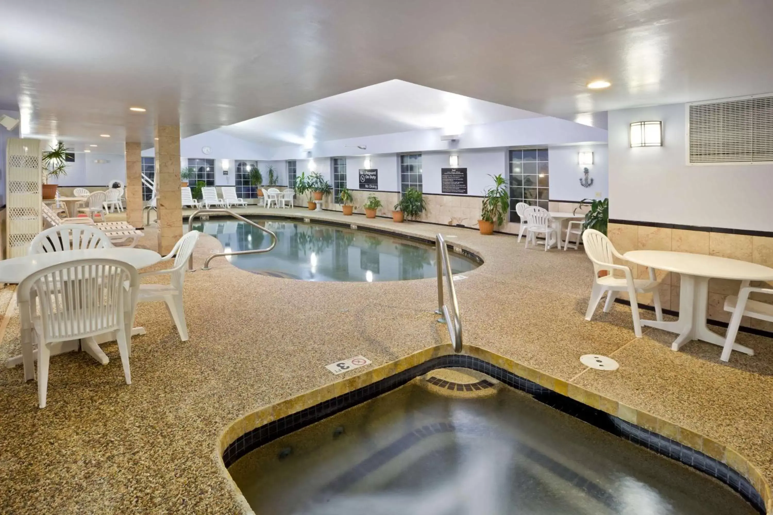 Pool view, Swimming Pool in Hampton Inn Sturbridge