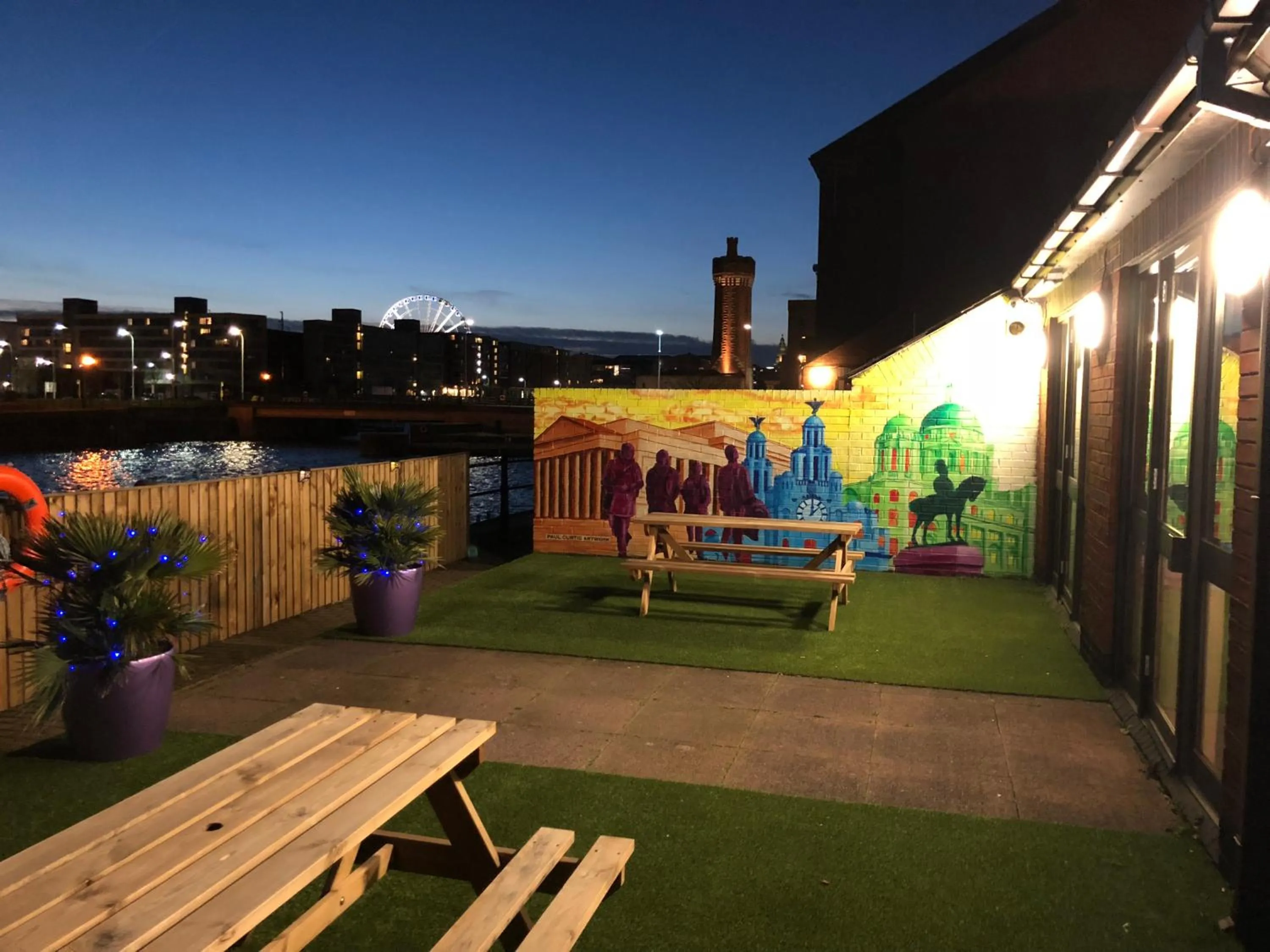 Patio in Campanile Liverpool