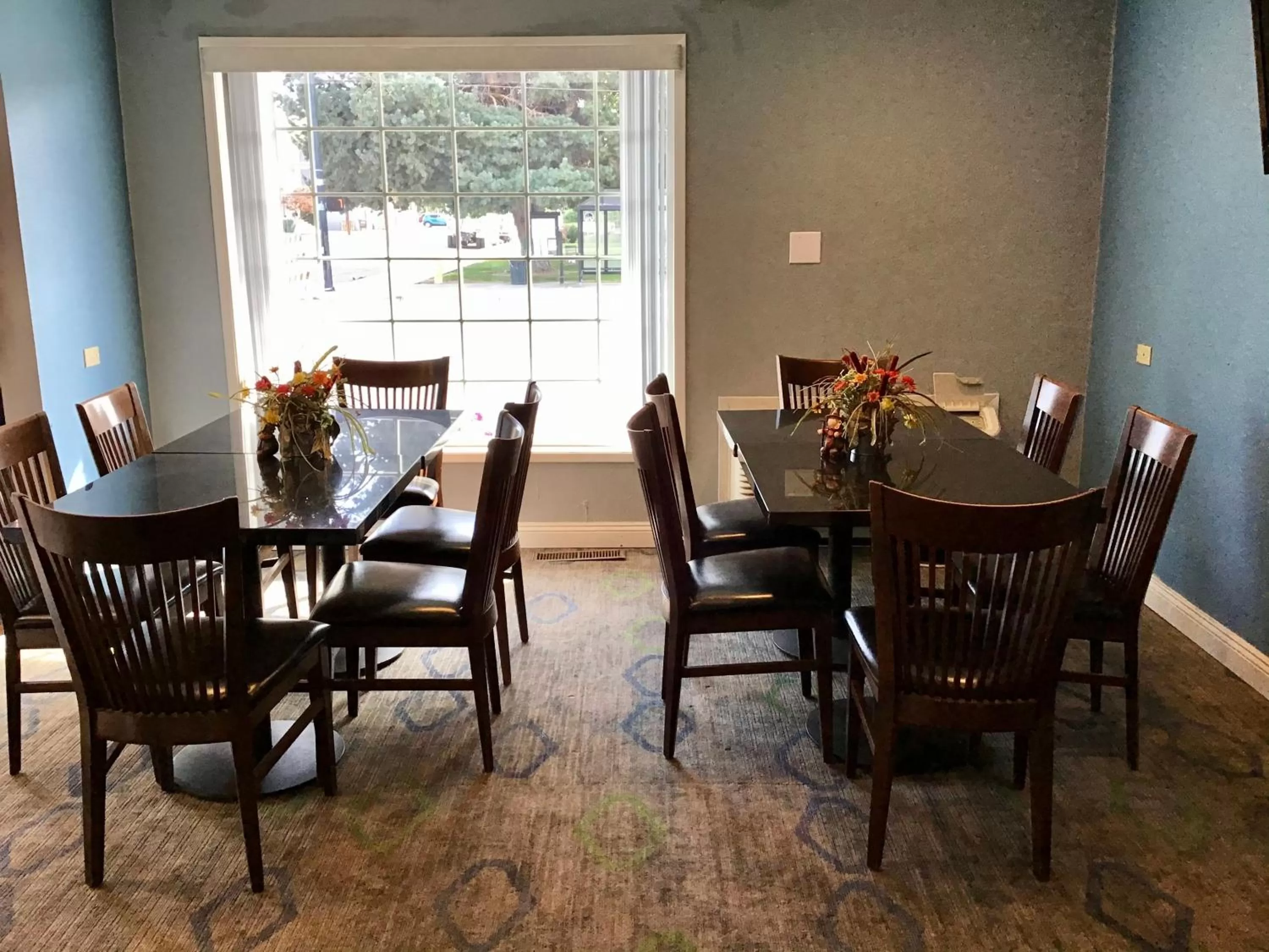 Dining Area in Travelodge by Wyndham Pendleton OR