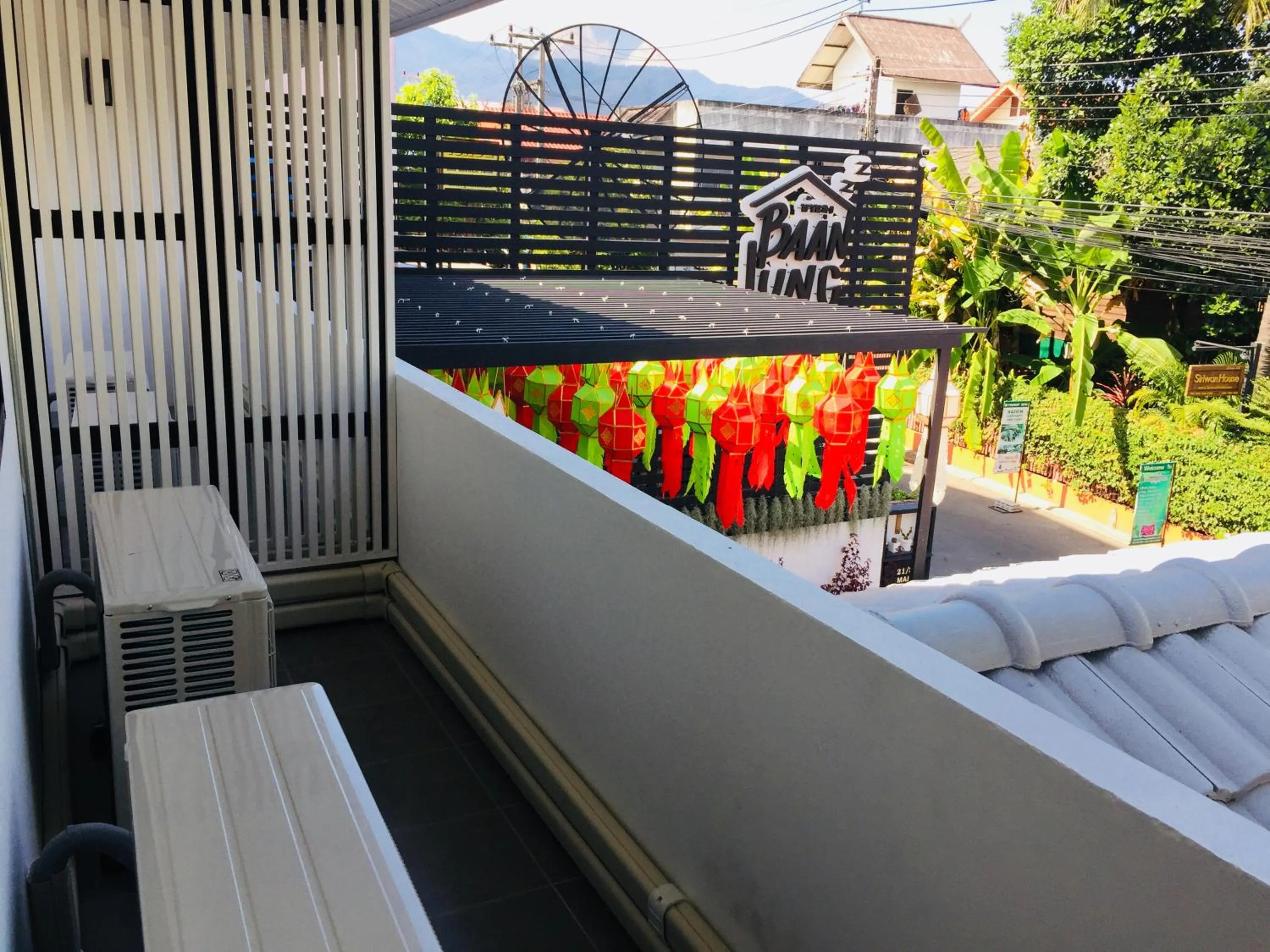 Off site in Baan Lung Poshtel