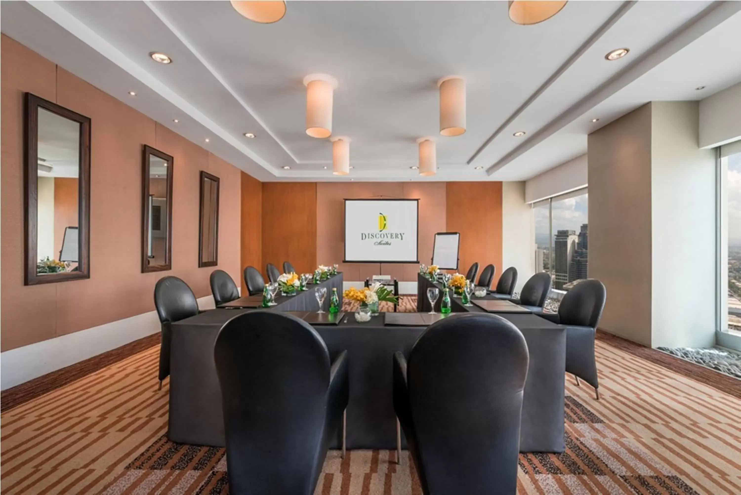 Meeting/conference room in Discovery Suites Manila, Philippines