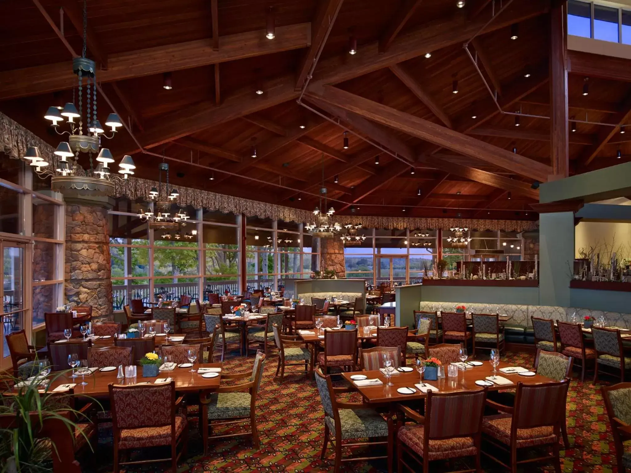 Restaurant/Places to Eat in Deerhurst Resort