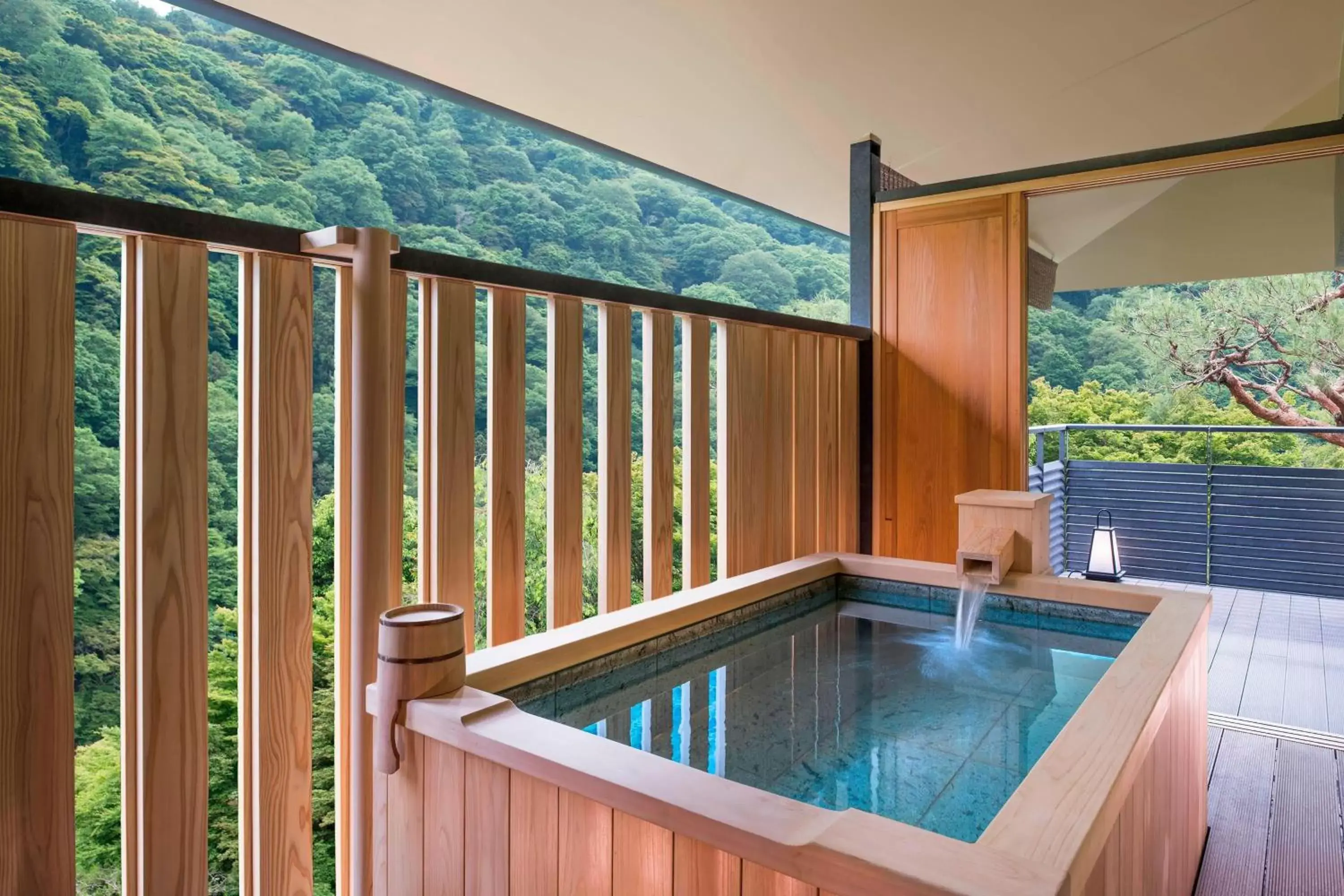Bedroom, Swimming Pool in Suiran, a Luxury Collection Hotel, Kyoto