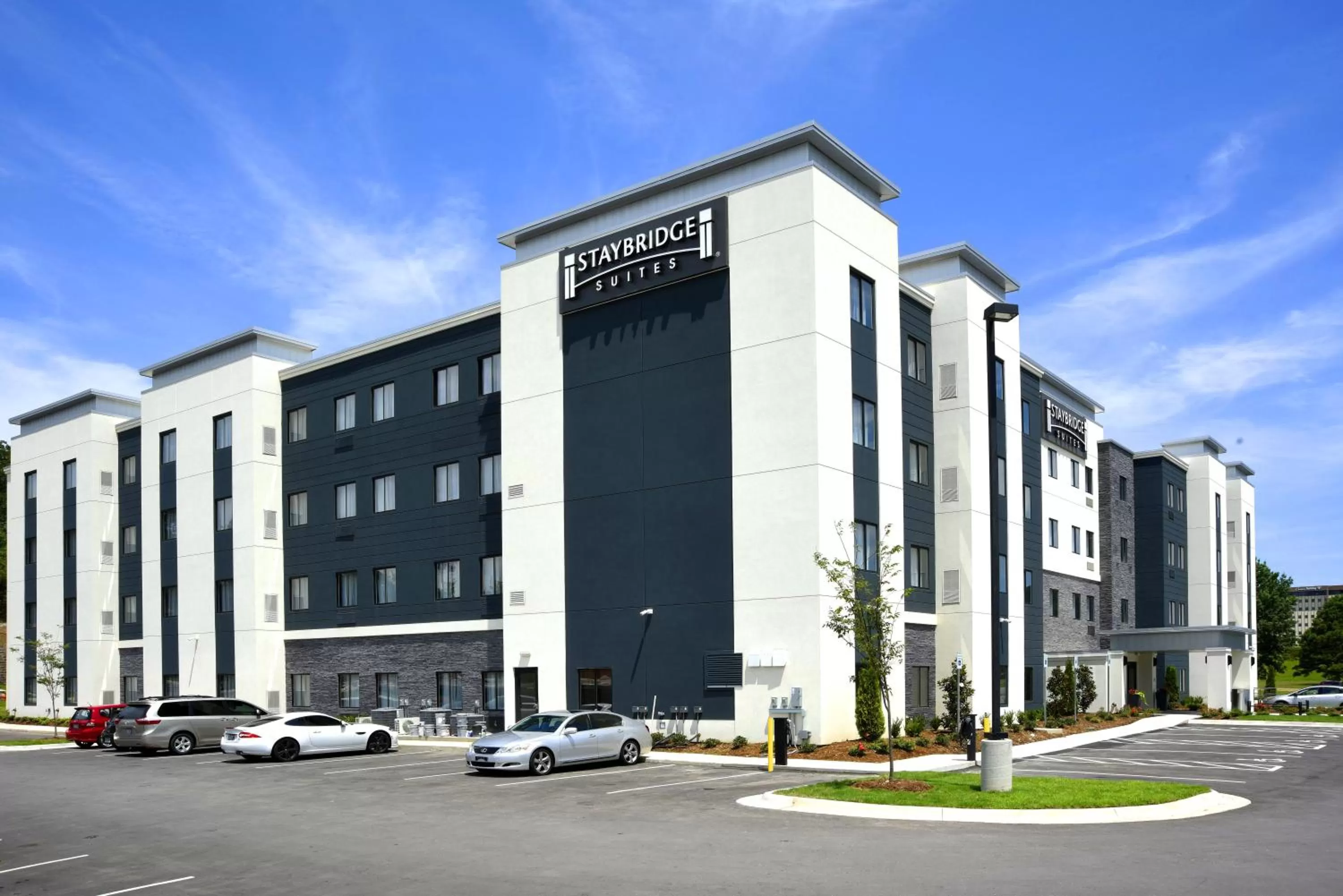 Property building in Staybridge Suites - Little Rock - Medical Center by IHG
