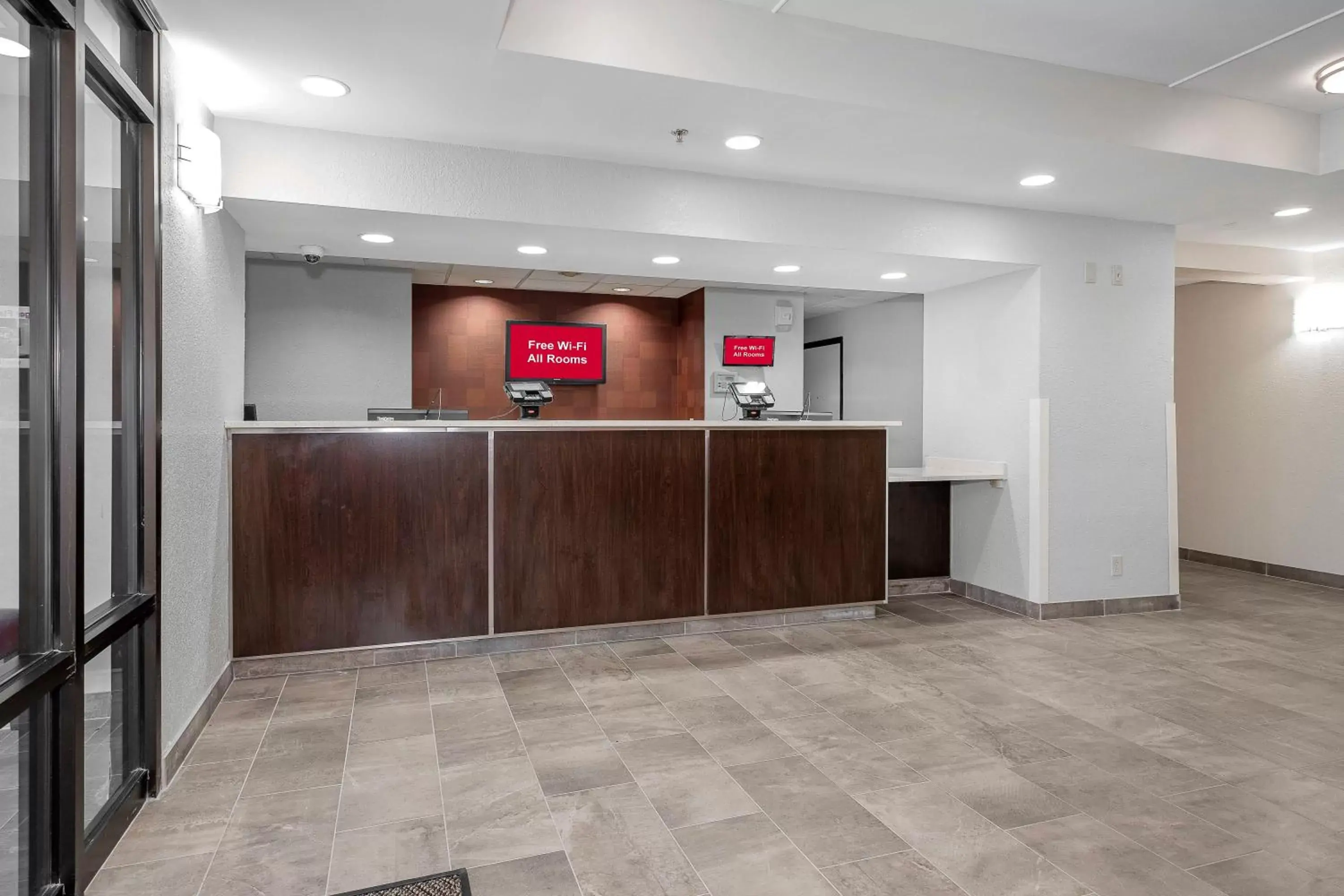 Lobby or reception, Lobby/Reception in Red Roof Inn PLUS+ Jacksonville – Southpoint