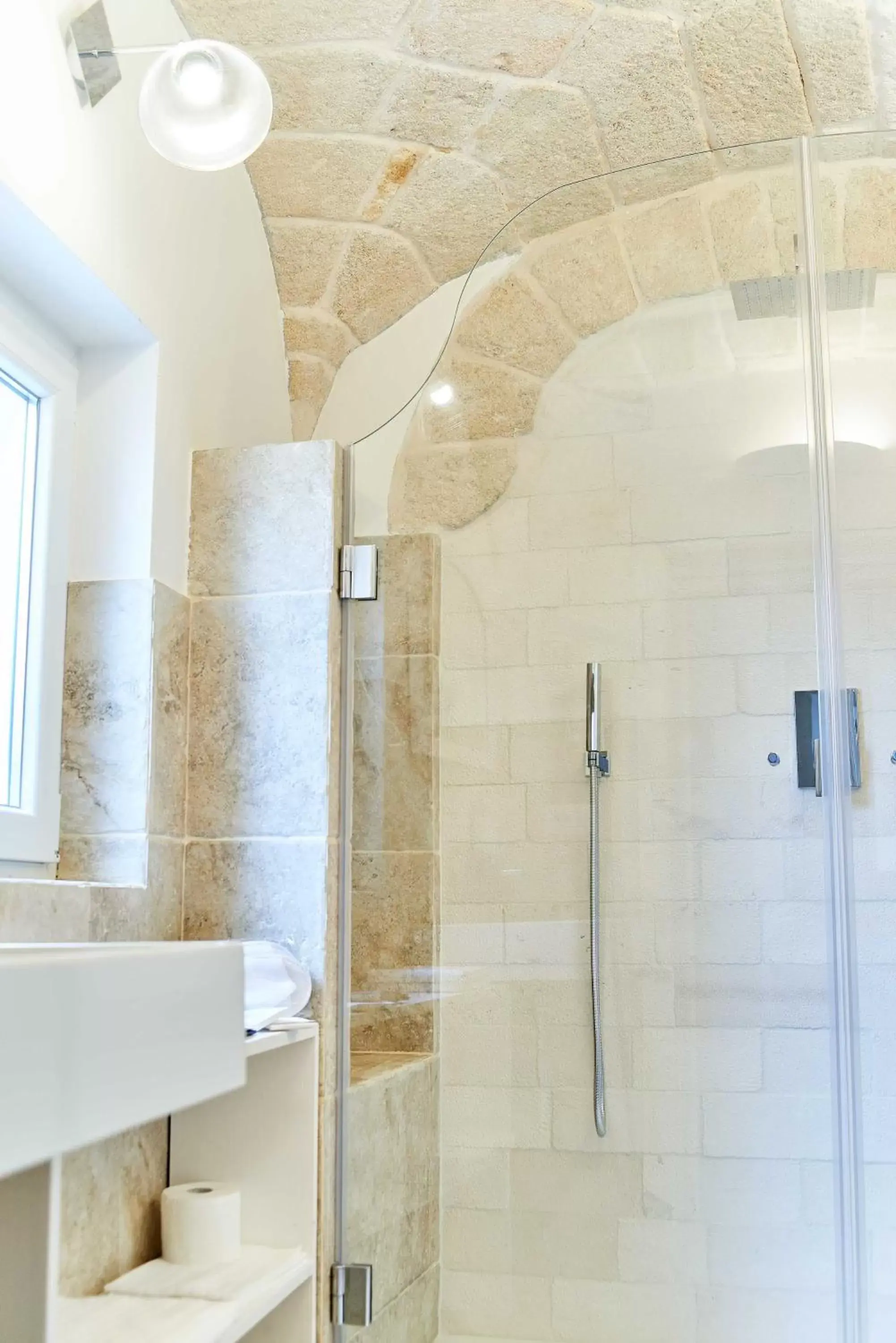 Bathroom in POSEA - Polignano Sea Suites