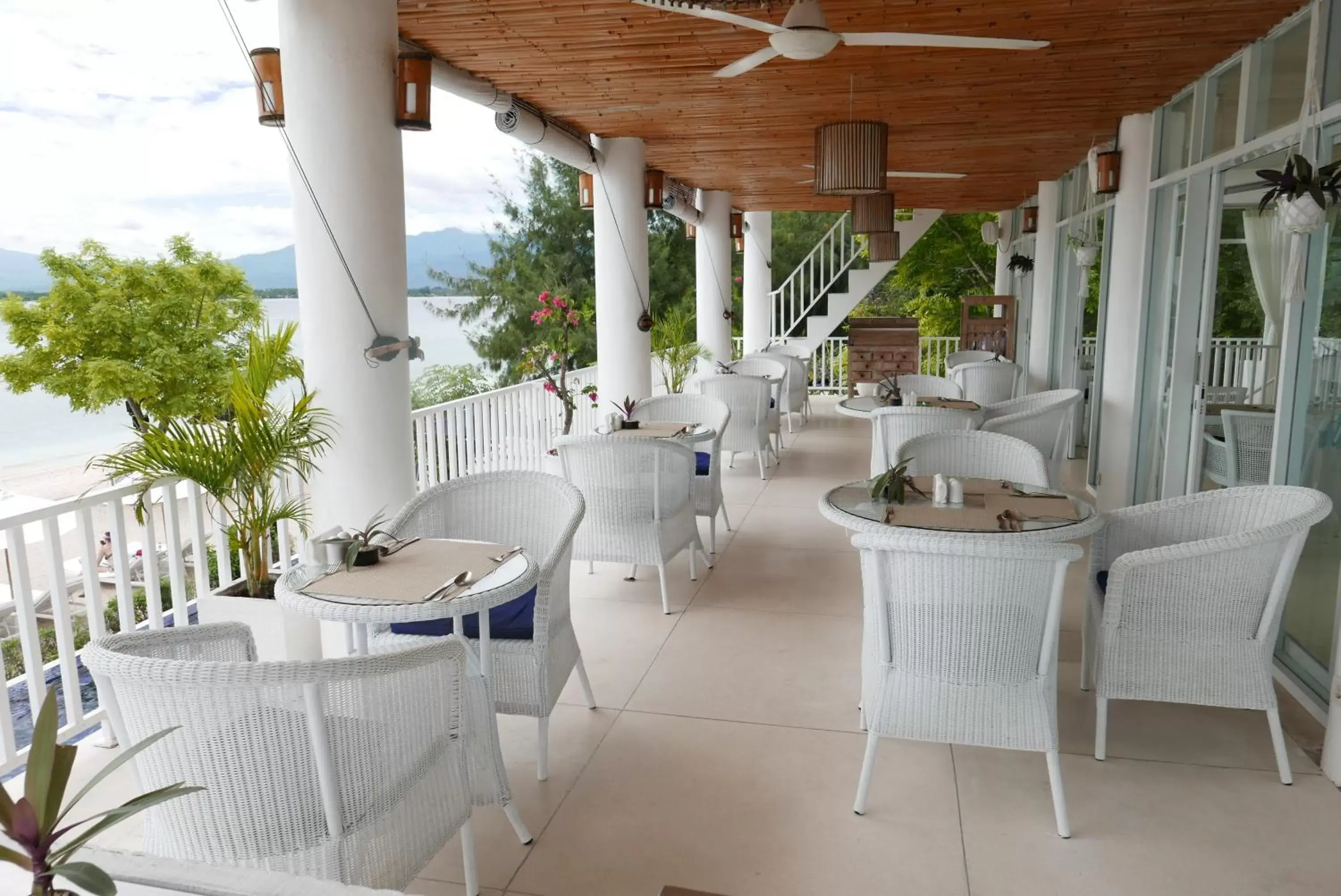 Restaurant/places to eat in Seri Resort Gili Meno - Adults Only