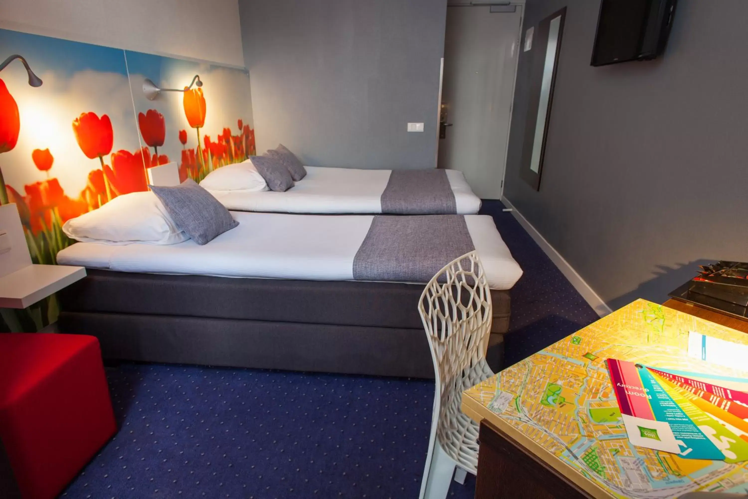Bed in ibis Styles Amsterdam City