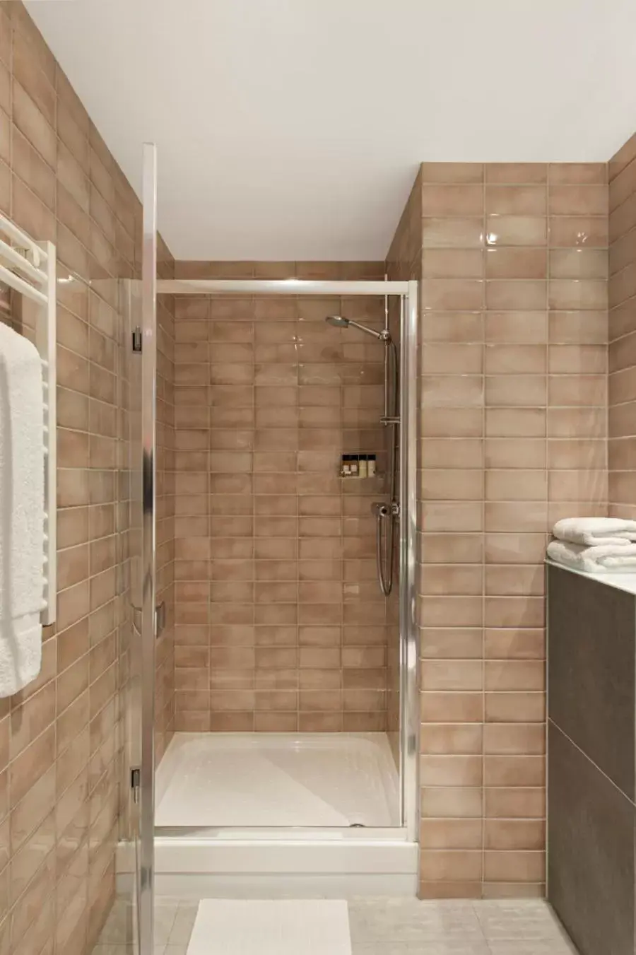 Shower, Bathroom in Church Street by Supercity Aparthotels