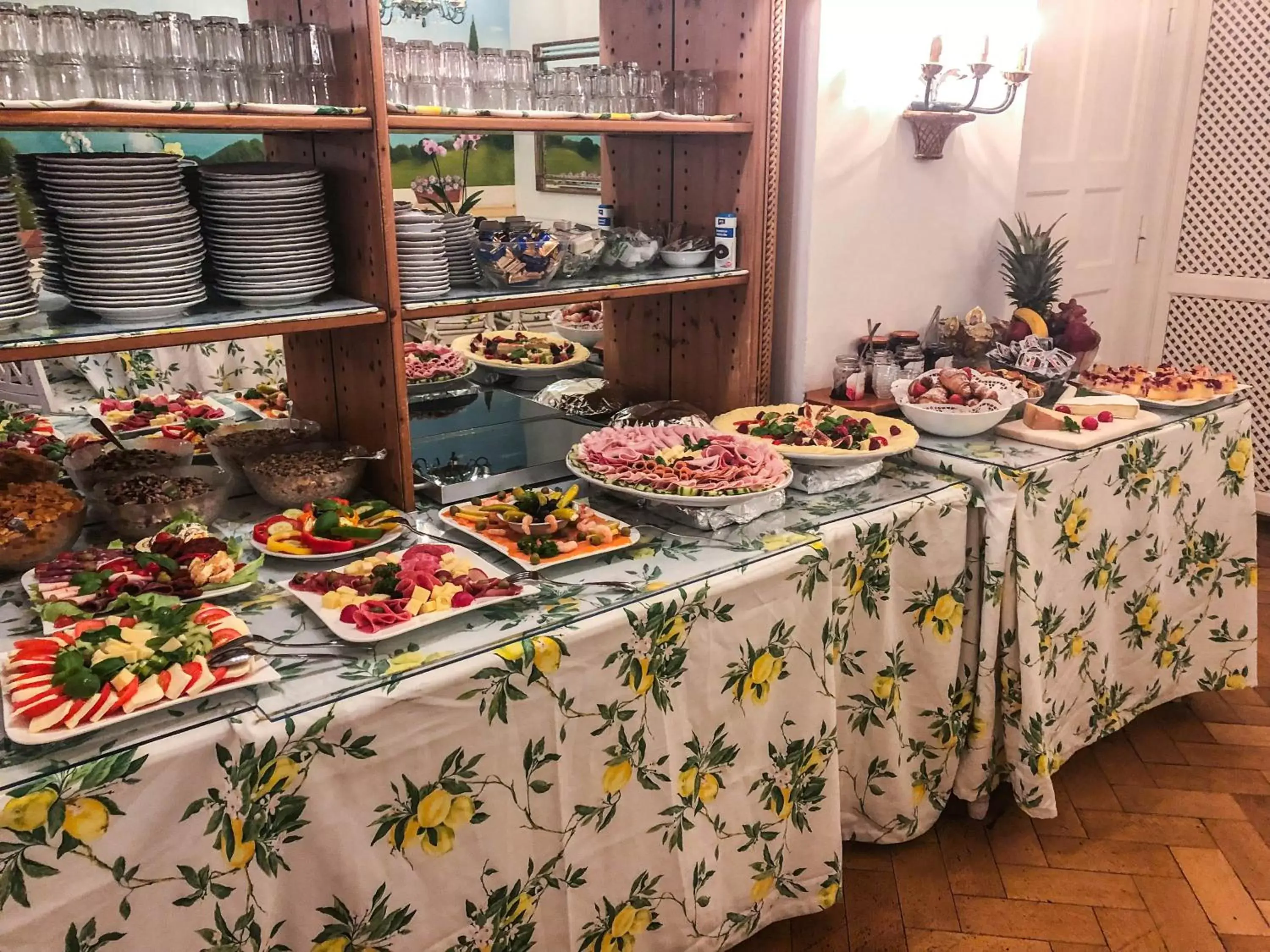 Buffet breakfast in Hotel Seibel Buffet breakfast in Hotel Seibel