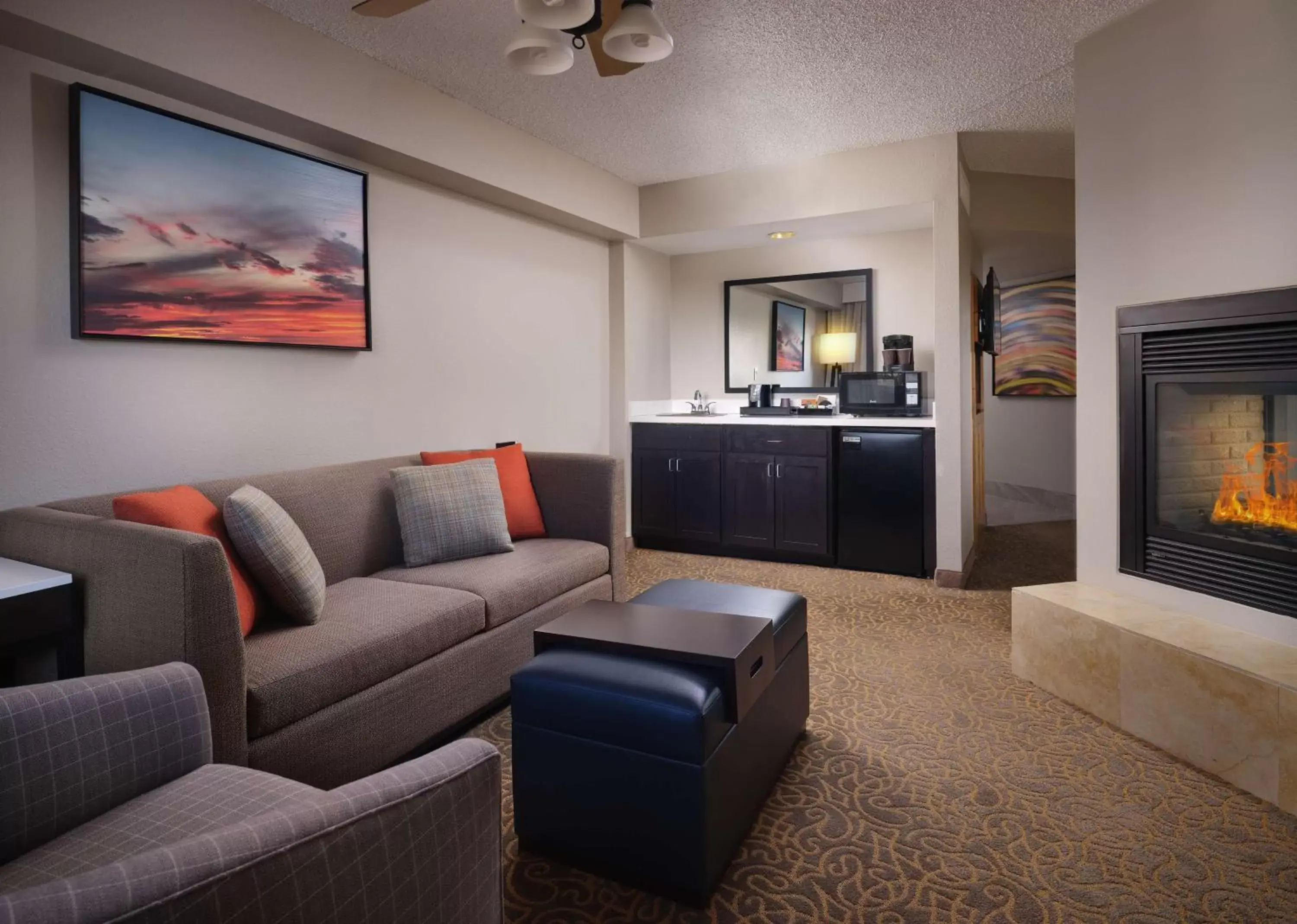 Living room, Seating Area in Embassy Suites by Hilton Tucson East