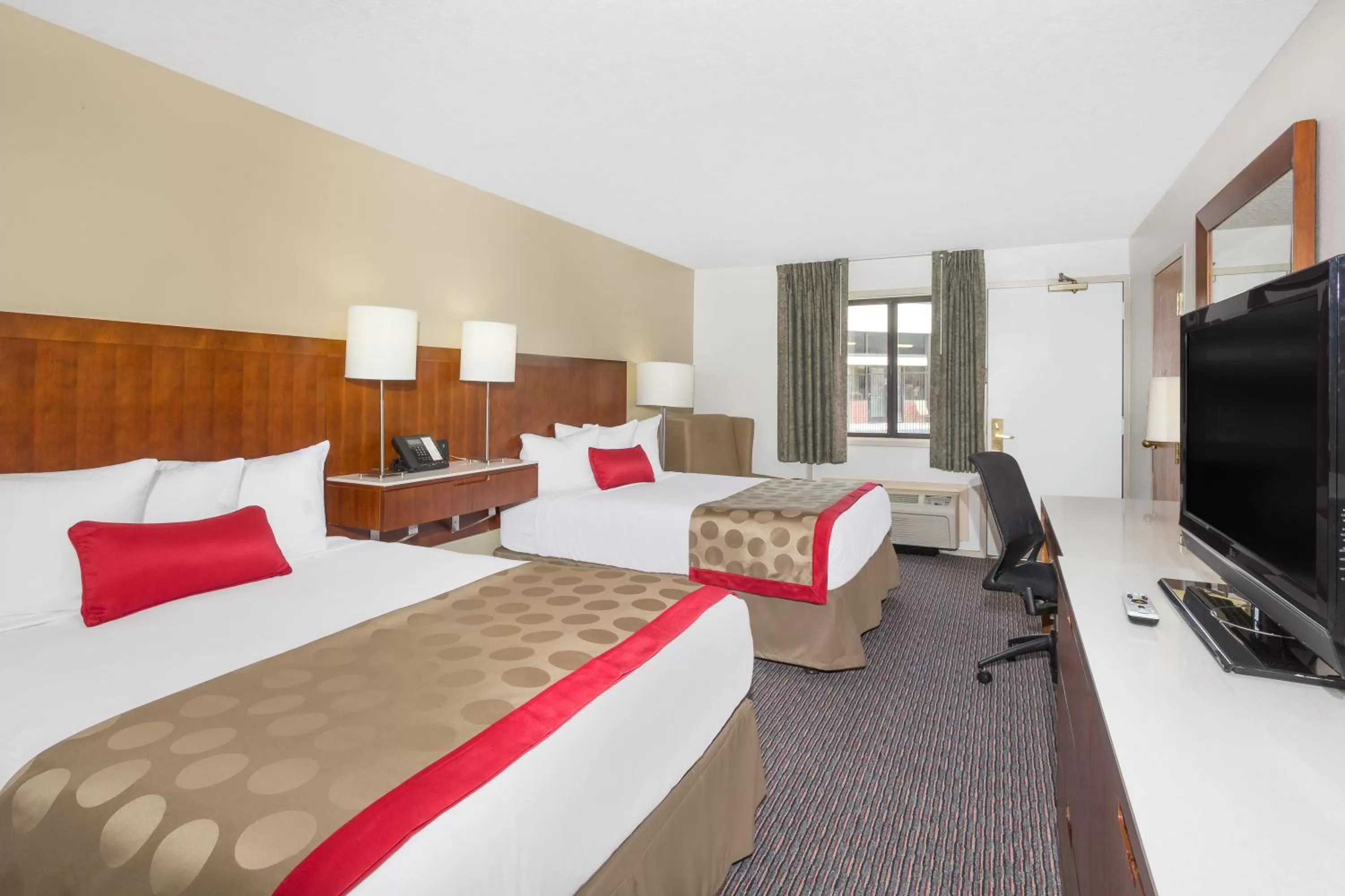 TV and multimedia, Bed in Ramada by Wyndham Cedar City
