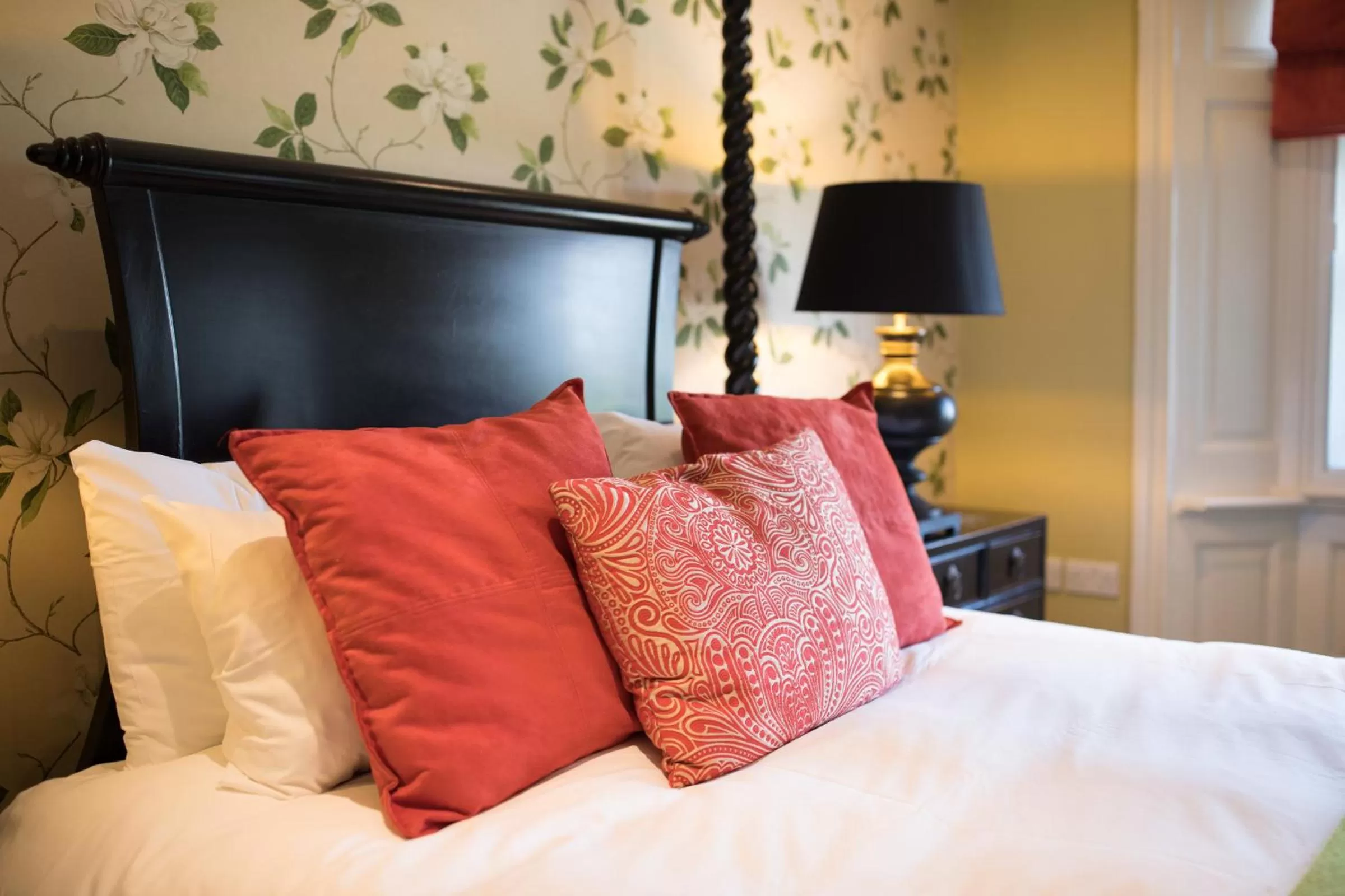 Bed in The Cleveland Tontine