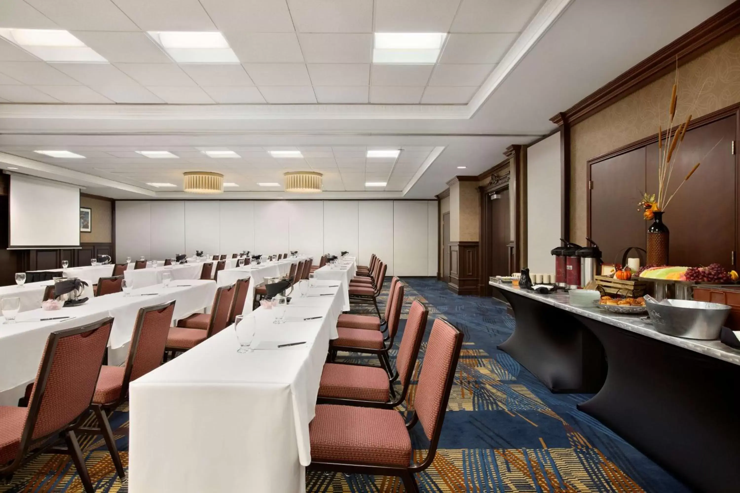 Meeting/conference room in Embassy Suites Dallas - DFW International Airport South