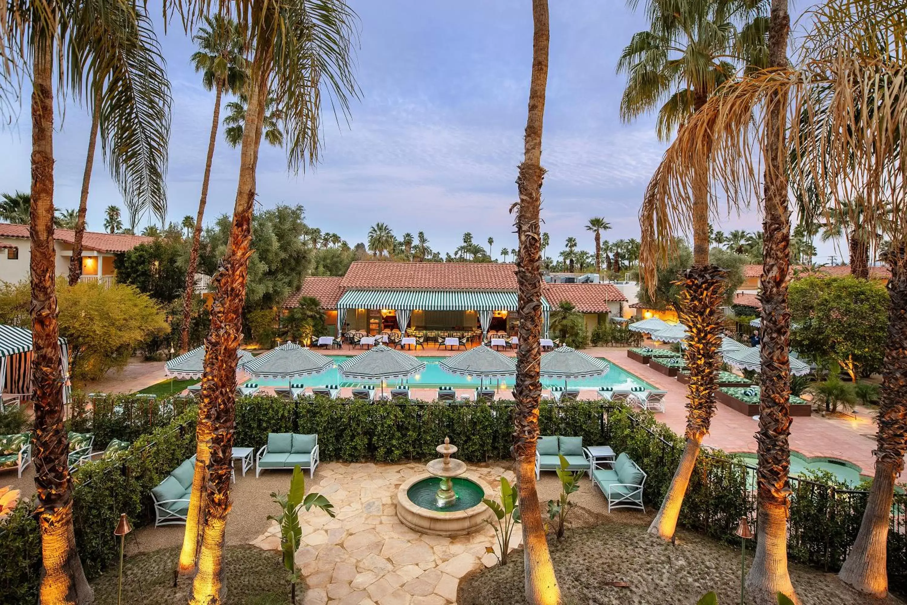 Swimming pool in The Colony Palms Hotel and Bungalows - Adults Only Swimming pool in The Colony Palms Hotel and Bungalows - Adults Only