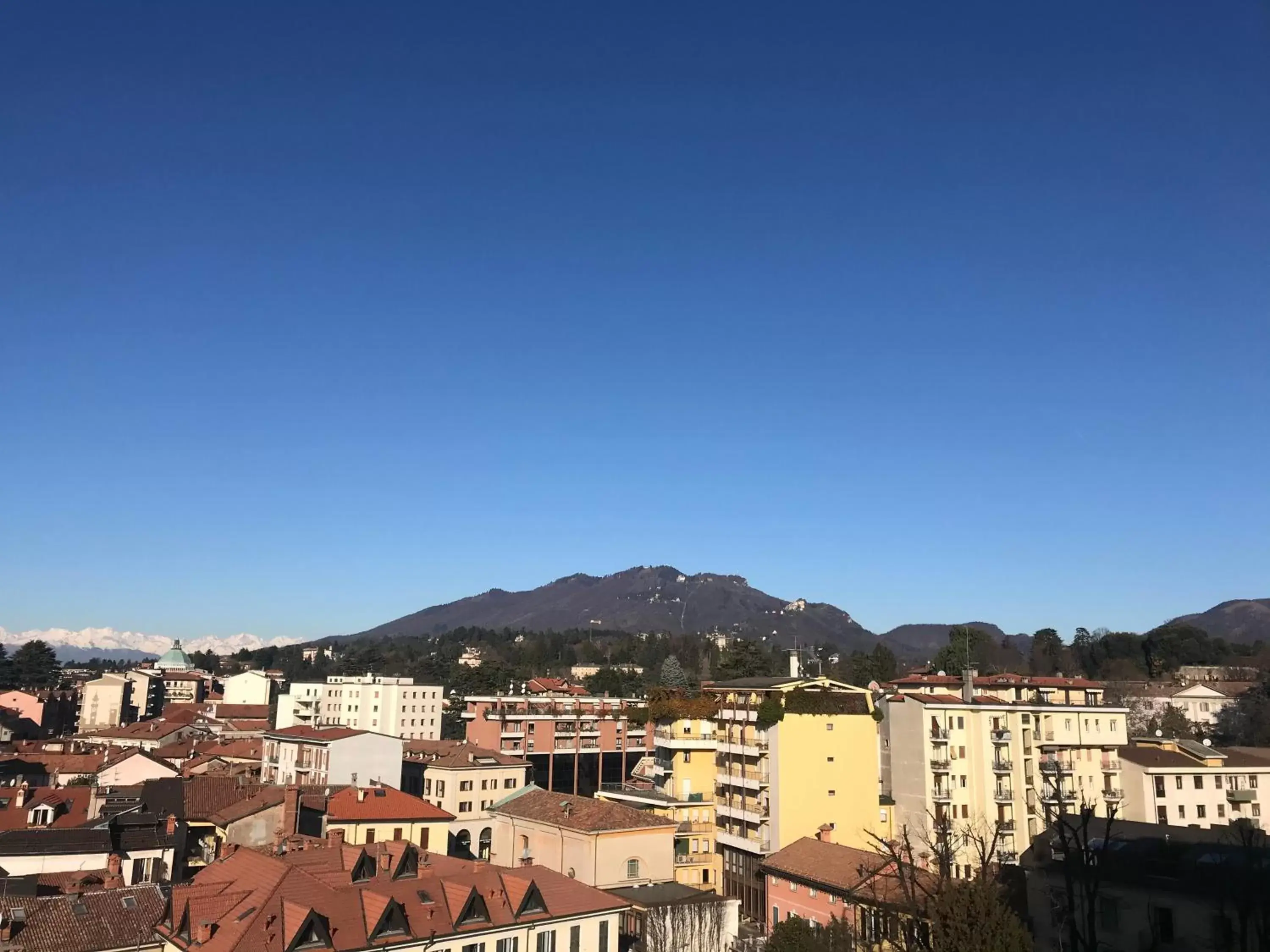 City view in Crystal Hotel Varese