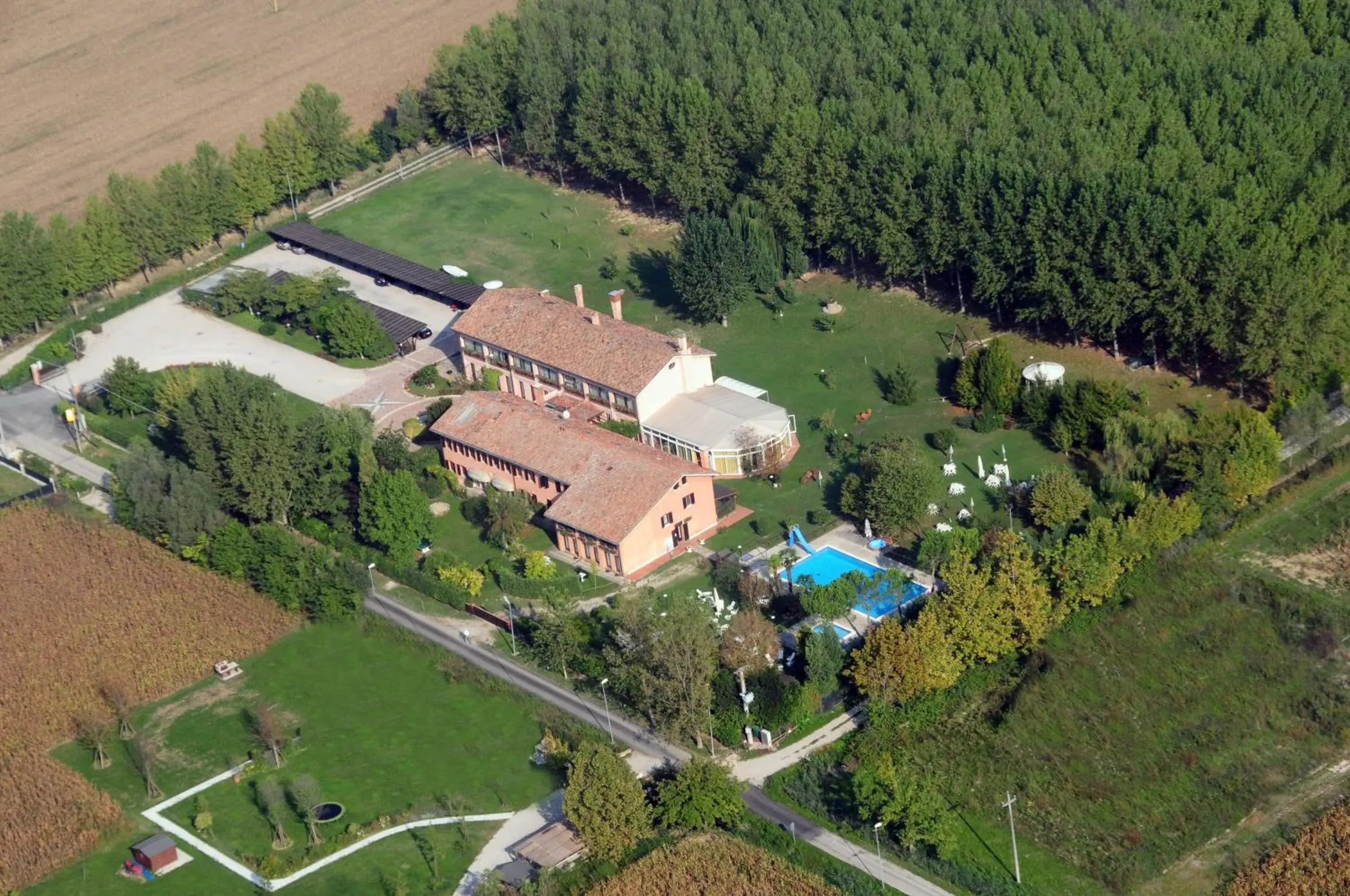 Bird's eye view, Bird's-eye View in Relais Leon d'Oro