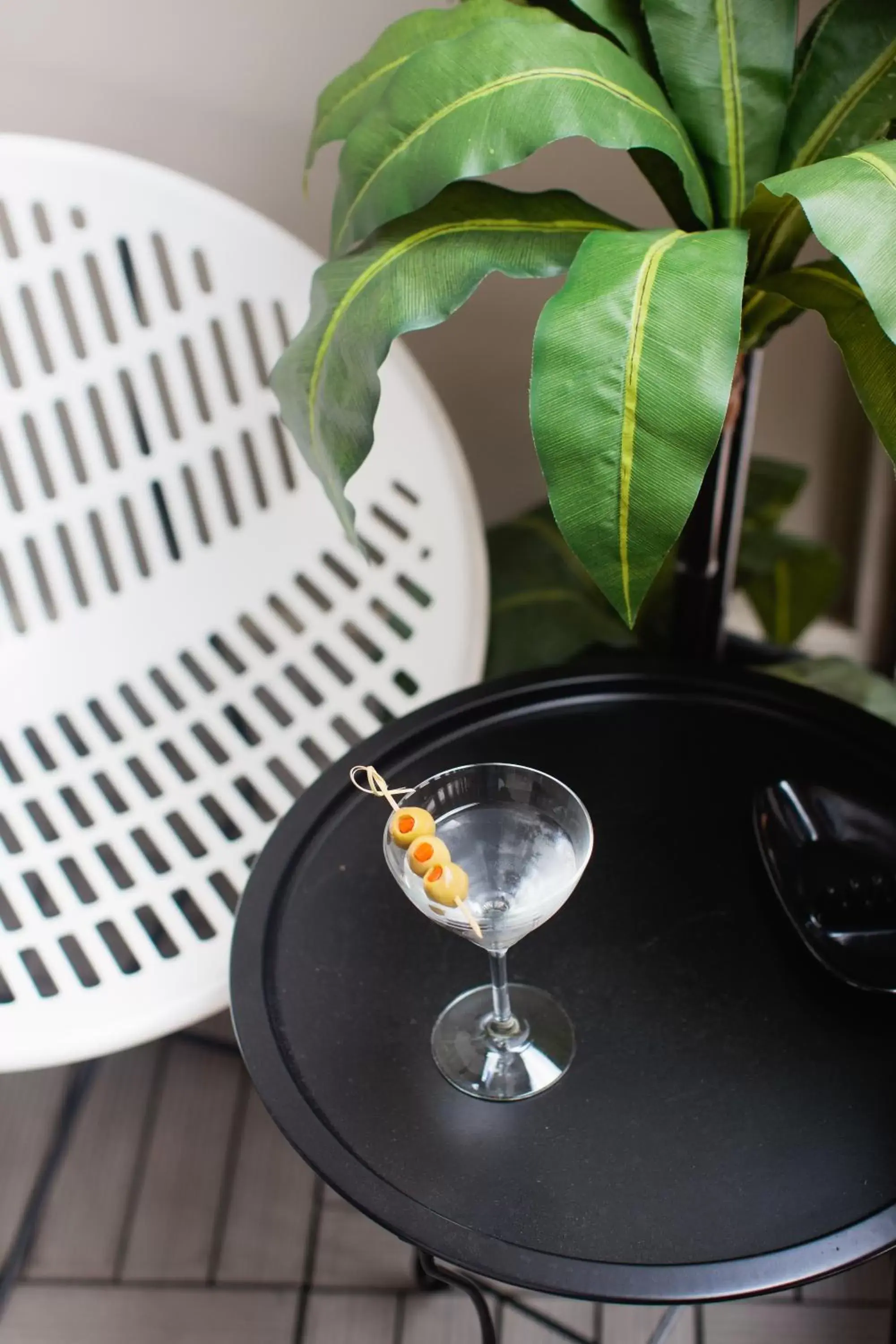 Balcony/Terrace, Coffee/Tea Facilities in The Dwell Hotel, a Member of Design Hotels