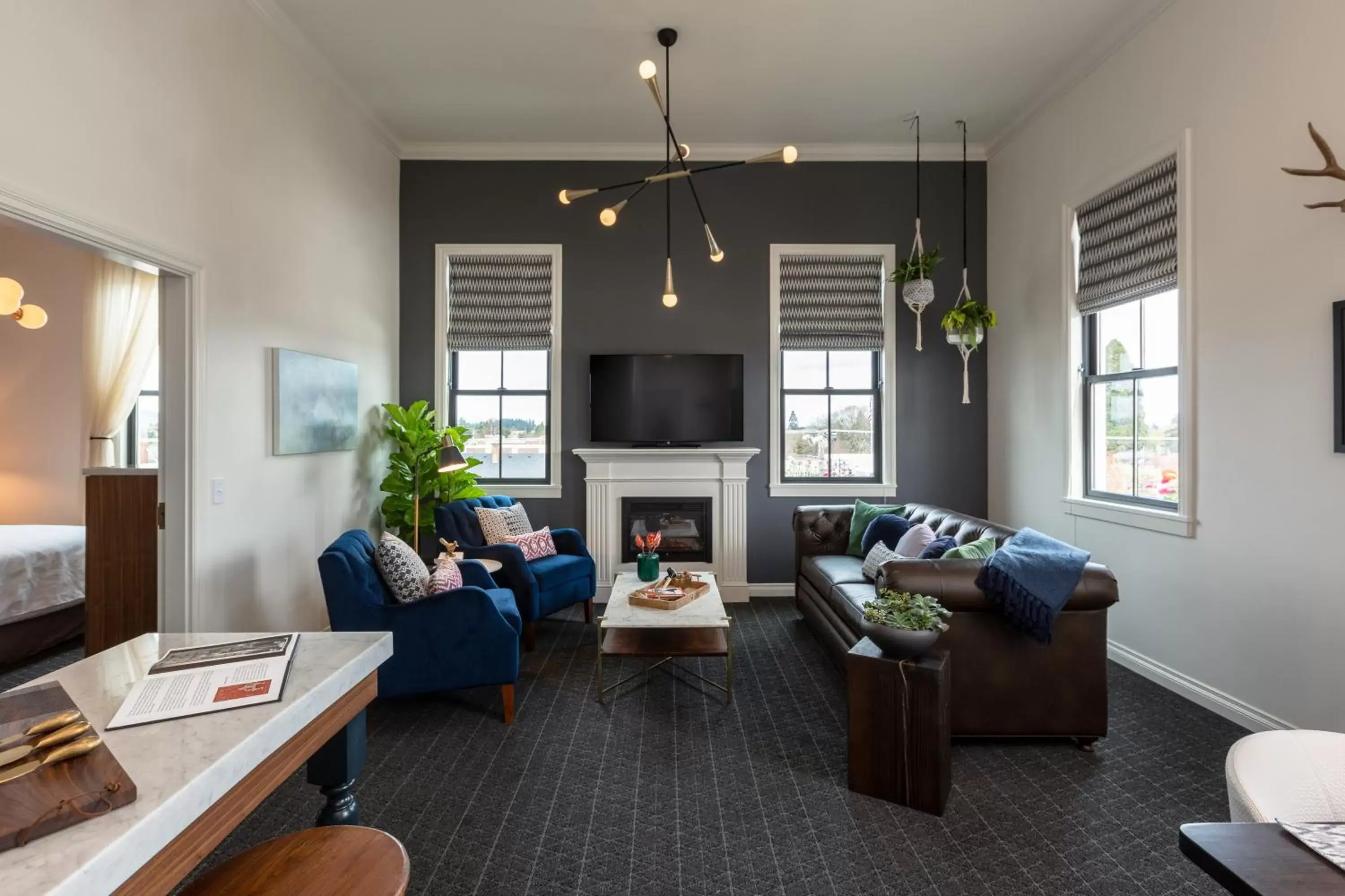 Living room, Seating Area in Atticus Hotel