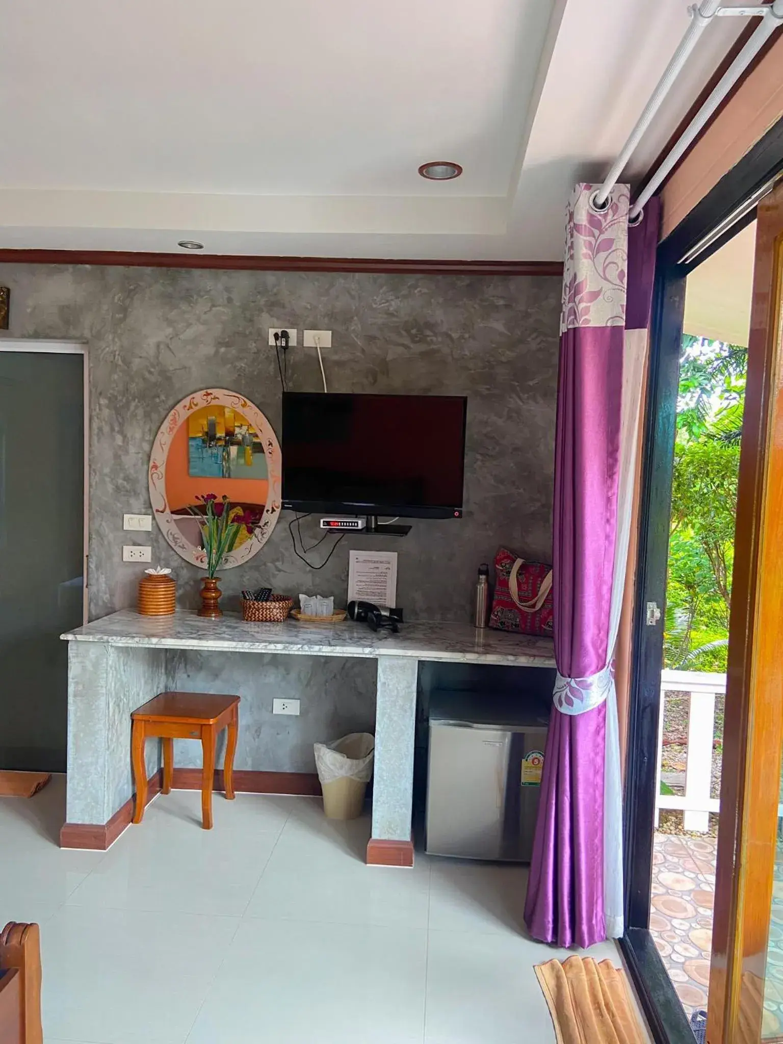 Bedroom, TV/Entertainment Center in Thai Smile Bungalows