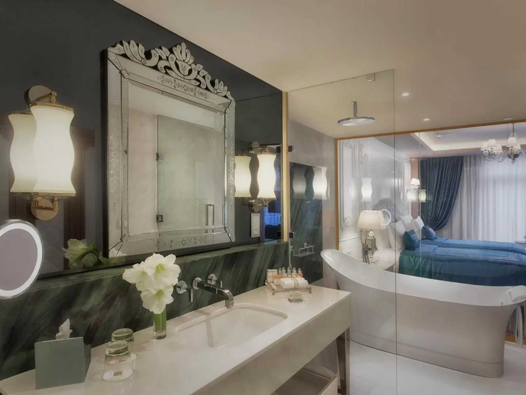 Shower, Bathroom in CVK Park Bosphorus Hotel Istanbul