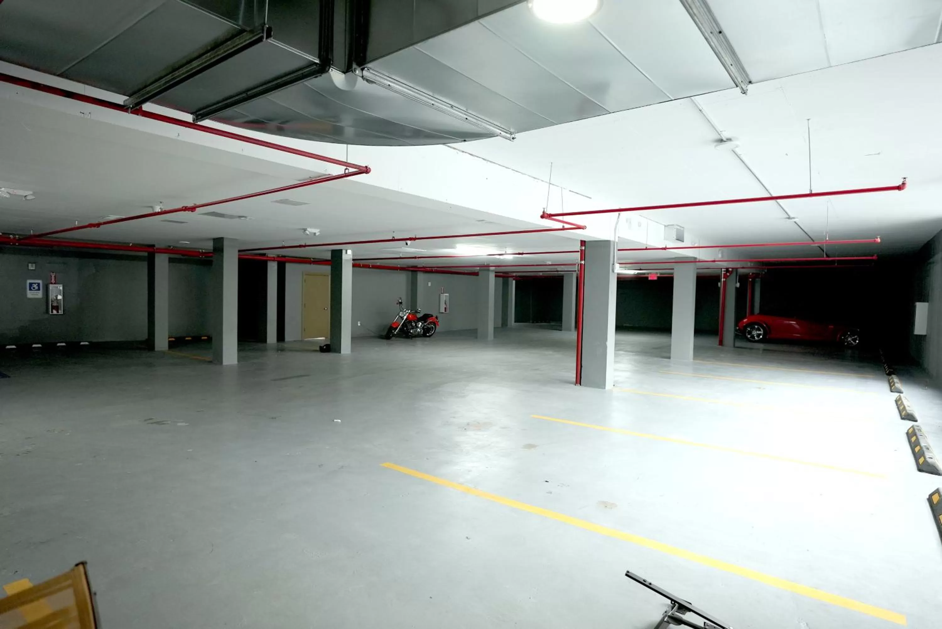 Parking in Hotel Liberty Inn & Suites-JFK Airport- La Guardia Airport