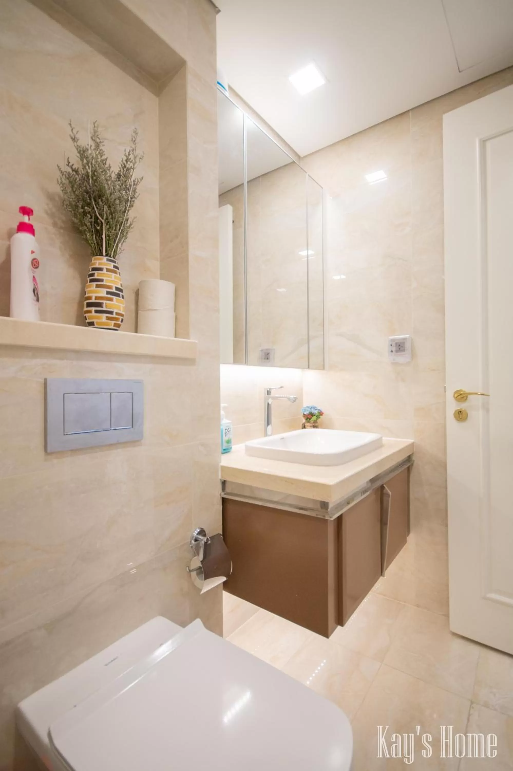 Sauna, Bathroom in Vinhomes Central Park-Nice Homes
