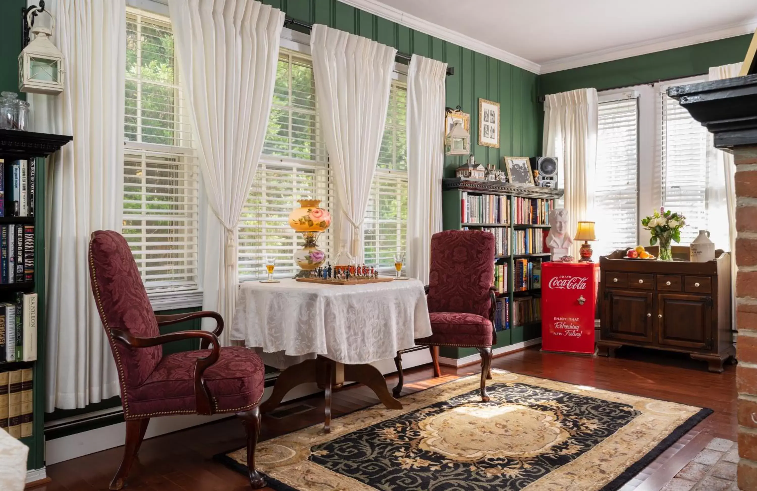 Seating Area in A Williamsburg White House Inn