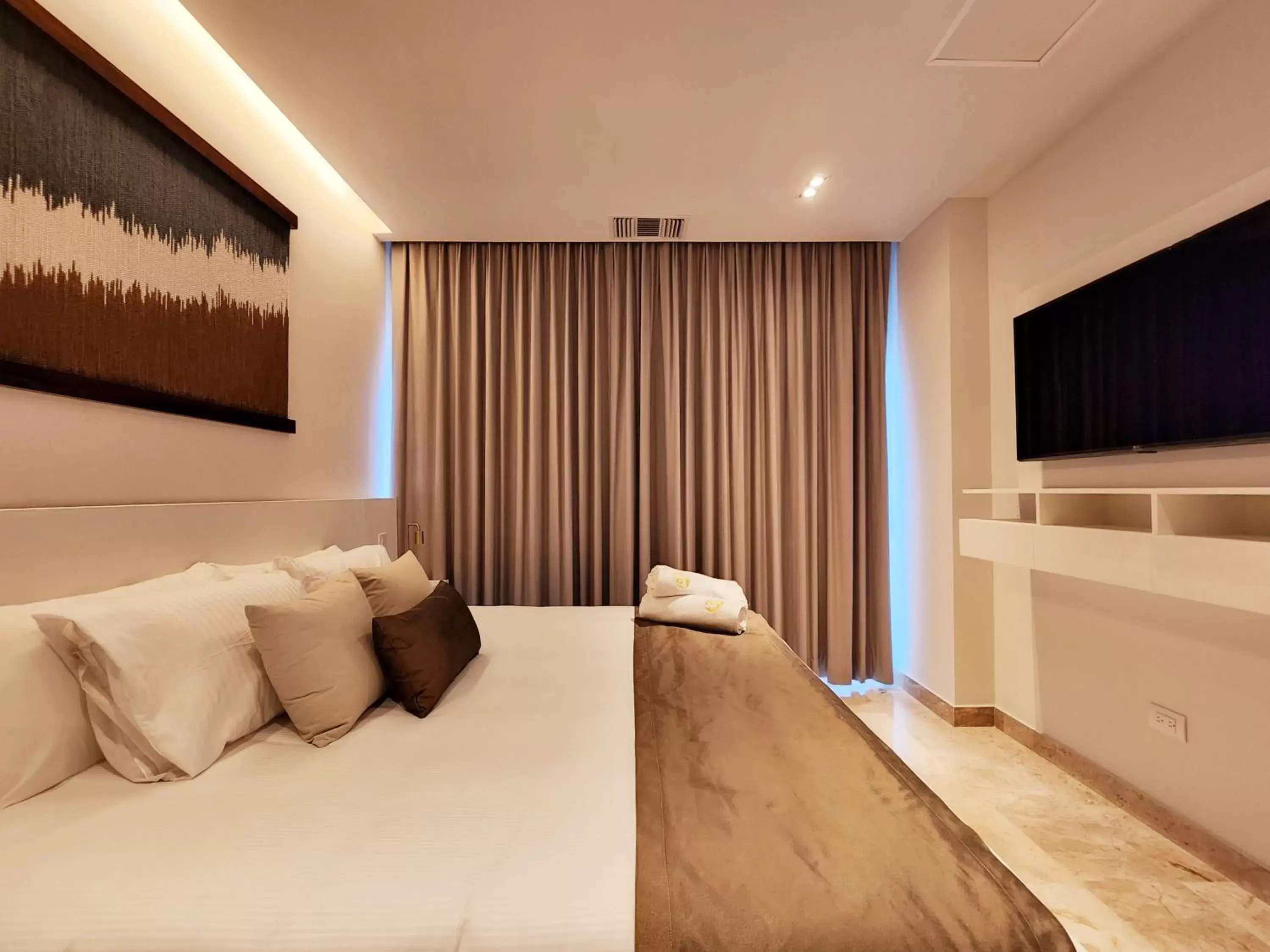 TV/Entertainment Center in Singular Dream Beach Residences