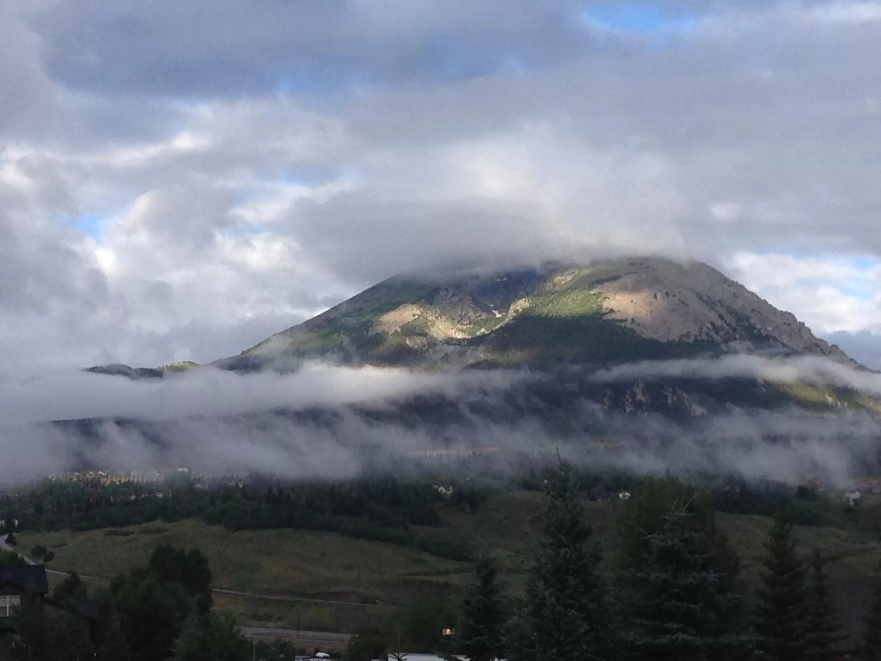 Natural landscape in Dillon Inn