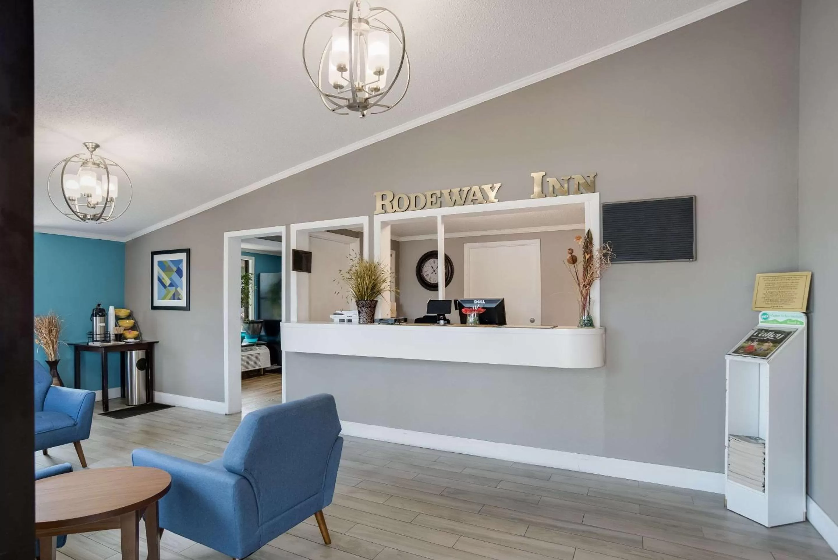 Lobby or reception in Rodeway Inn Carlisle North