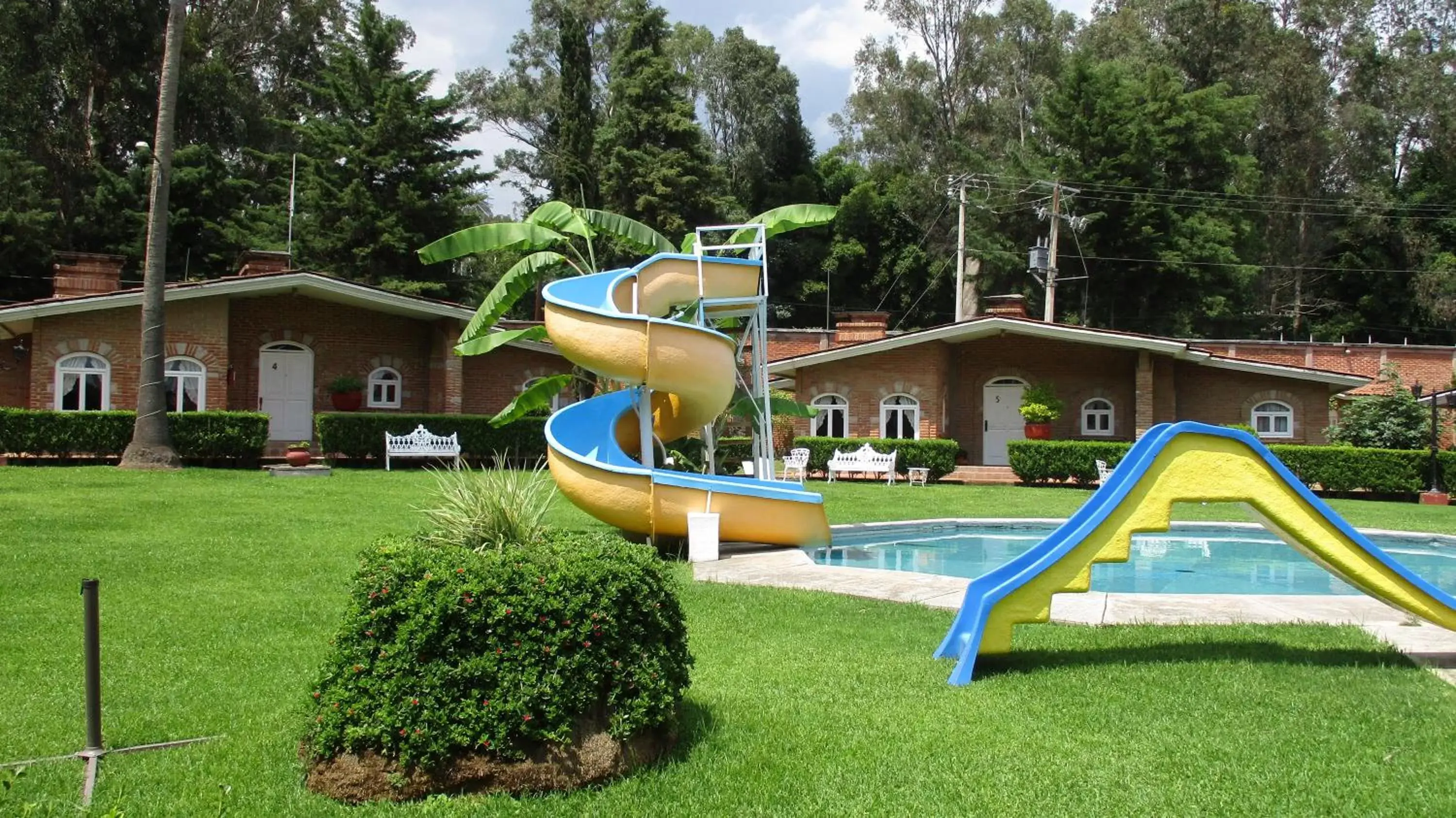 Garden, Water Park in Hotel Villa Monarca Inn