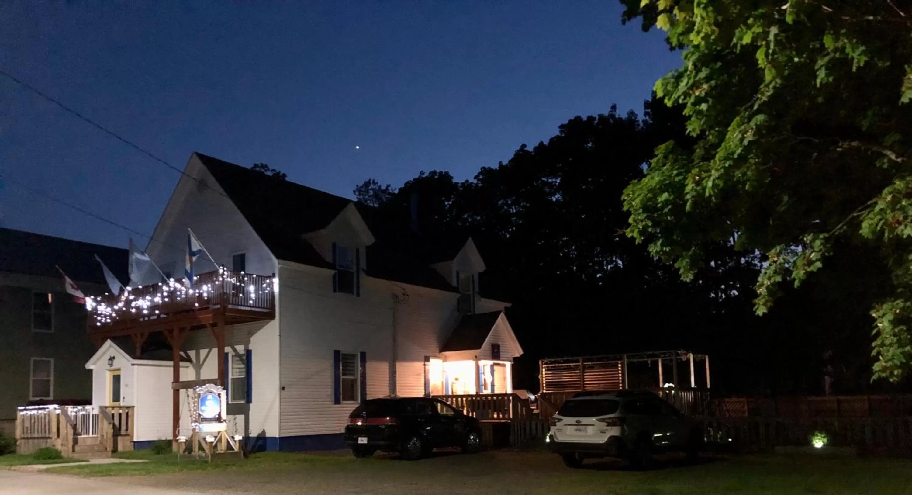 Property Building in Pleasant Street Inn