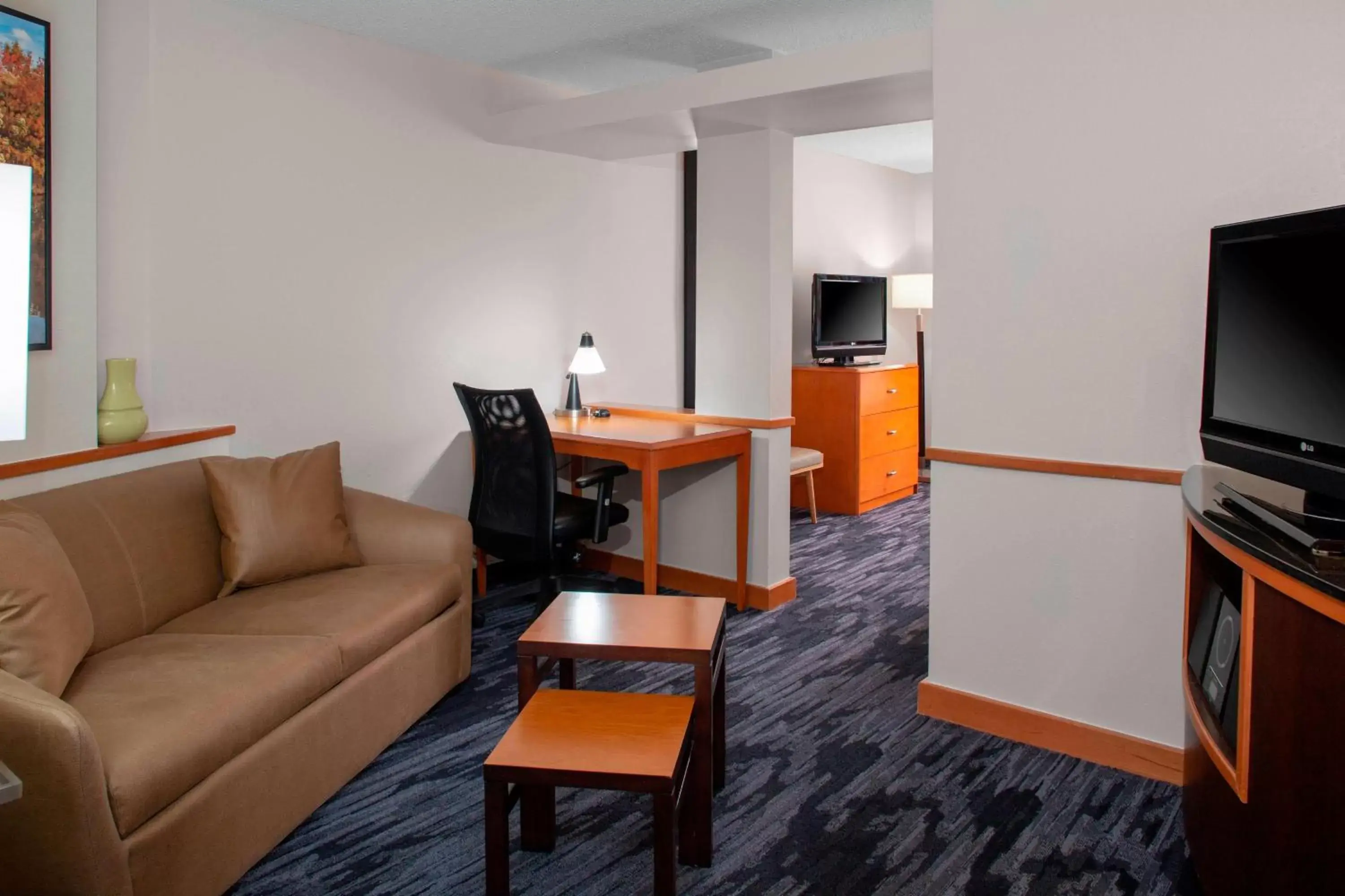 Living room, Seating Area in Fairfield Inn and Suites by Marriott Gadsden