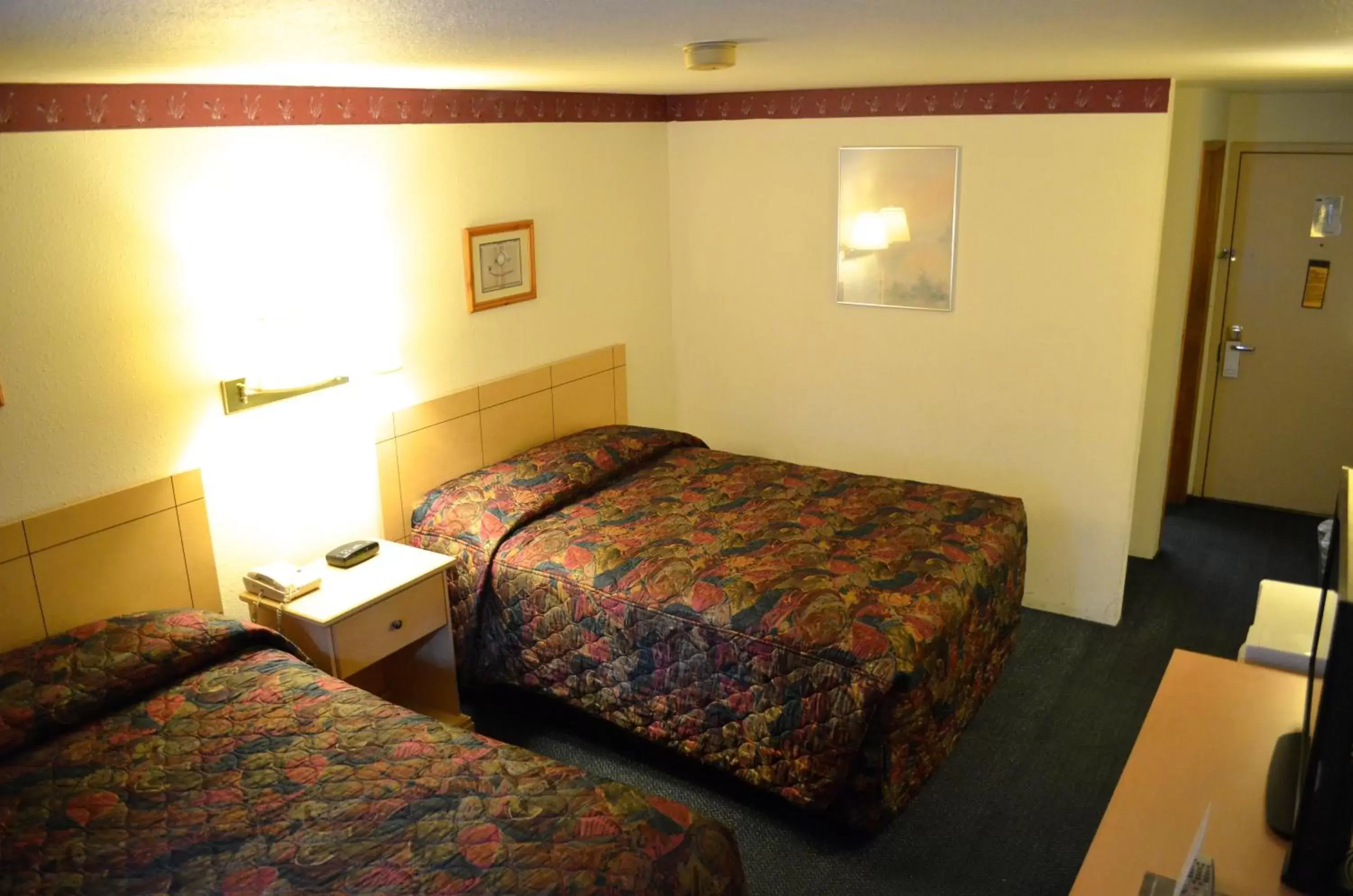 Bedroom, Bed in Bellingham Lodge