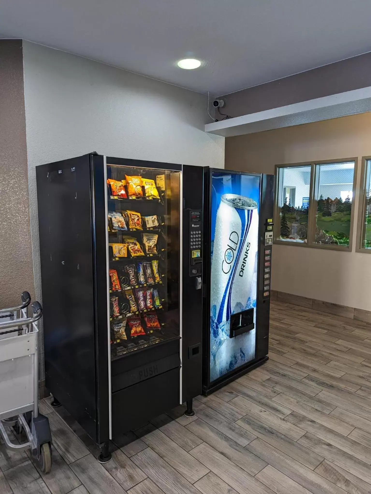 vending machine, Supermarket/Shops in Days Inn & Suites by Wyndham Castle Rock