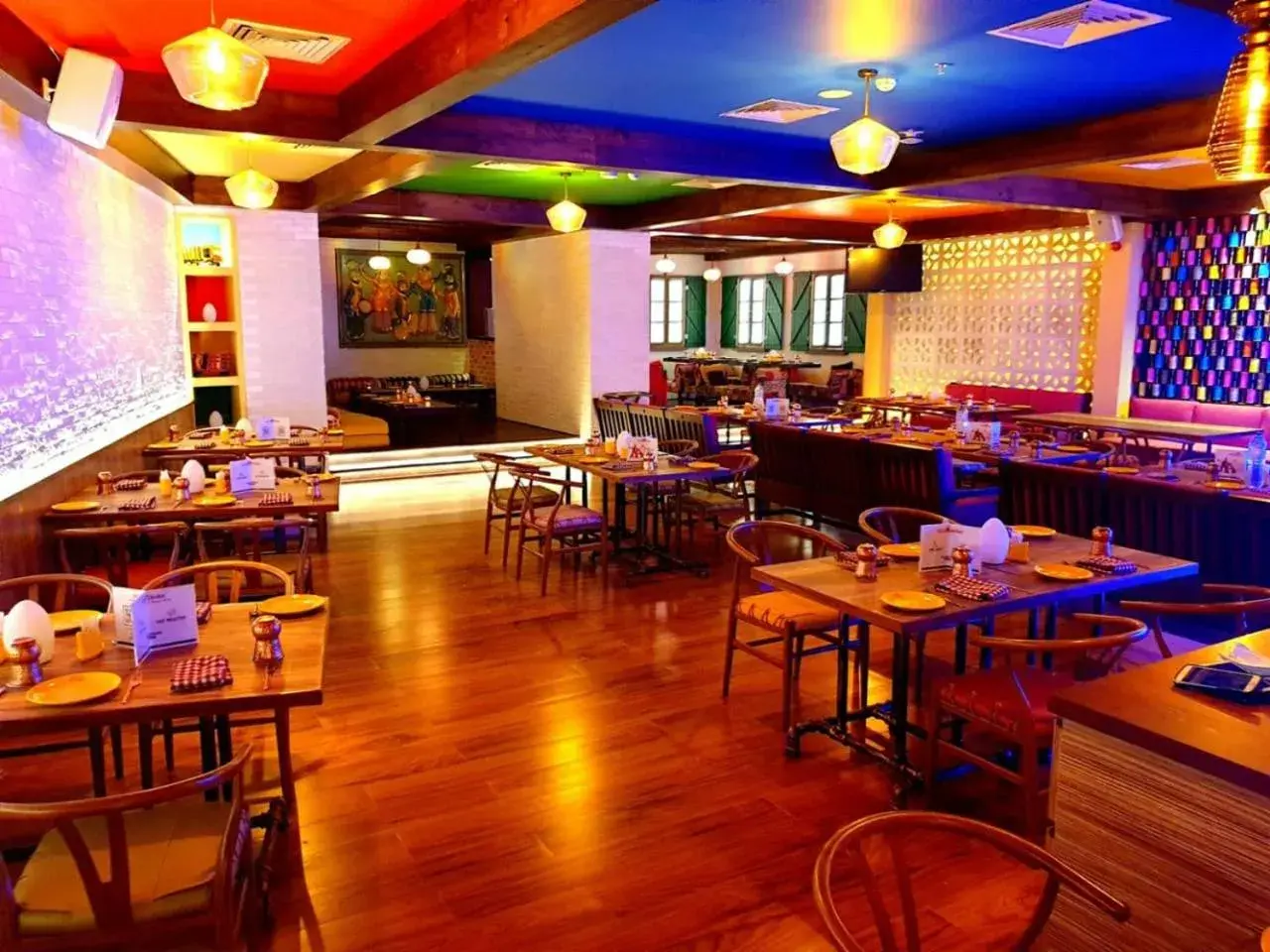 Restaurant/places to eat in FORTUNE ATRIUM HOTEL Restaurant/places to eat in FORTUNE ATRIUM HOTEL