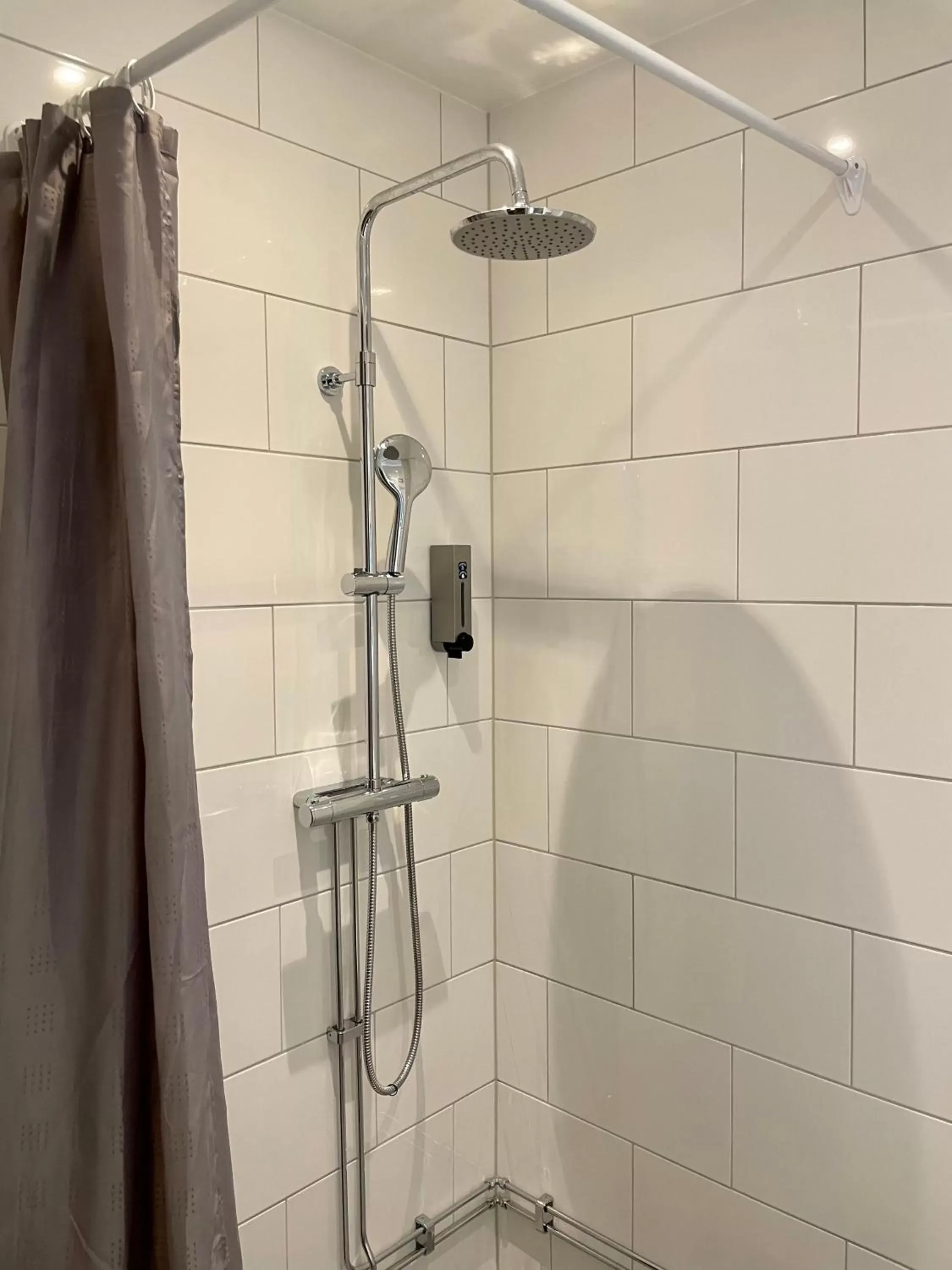 Shower, Bathroom in Unique Hotel