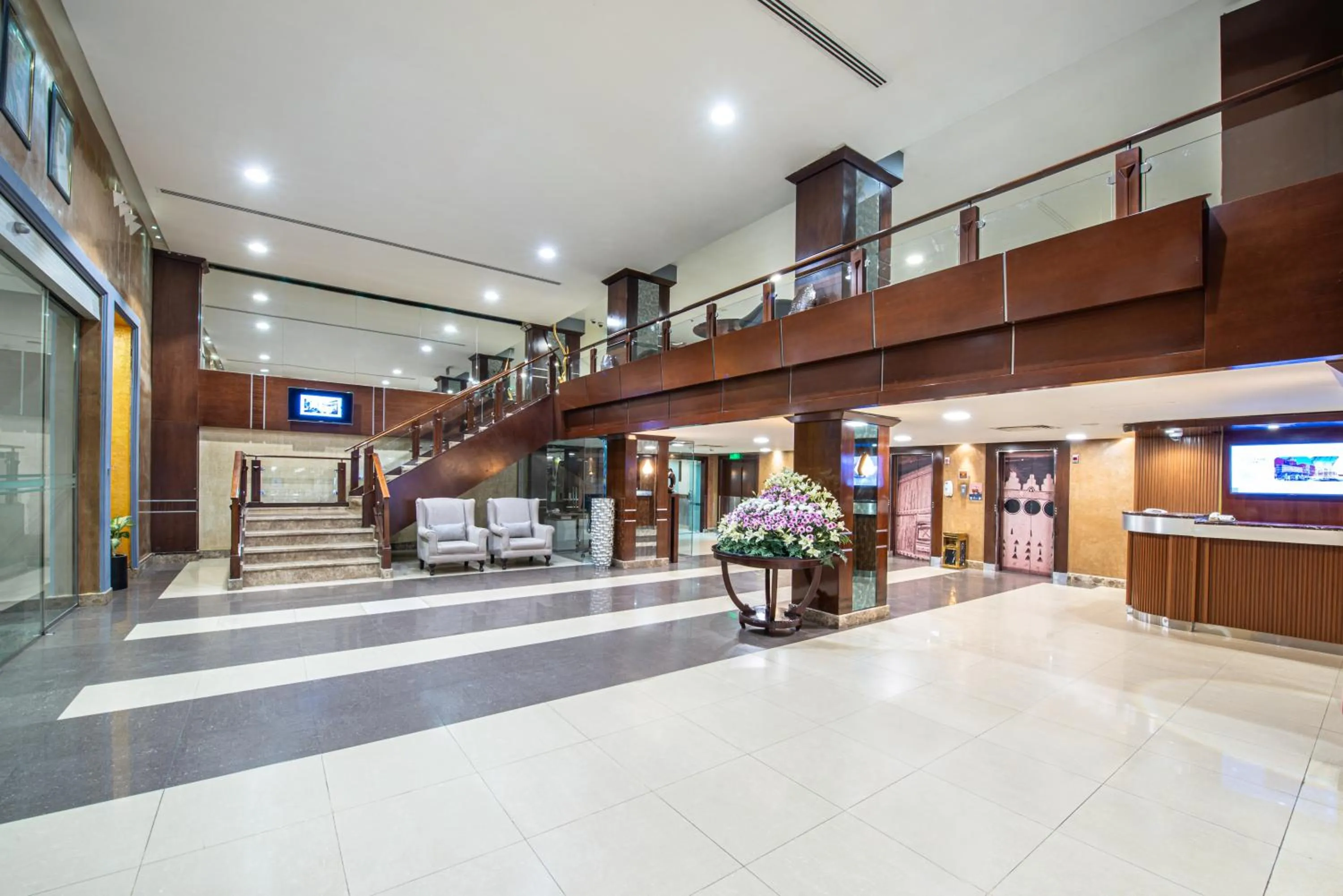 Lobby or reception in Mena Hotel Nasiriah Riyadh