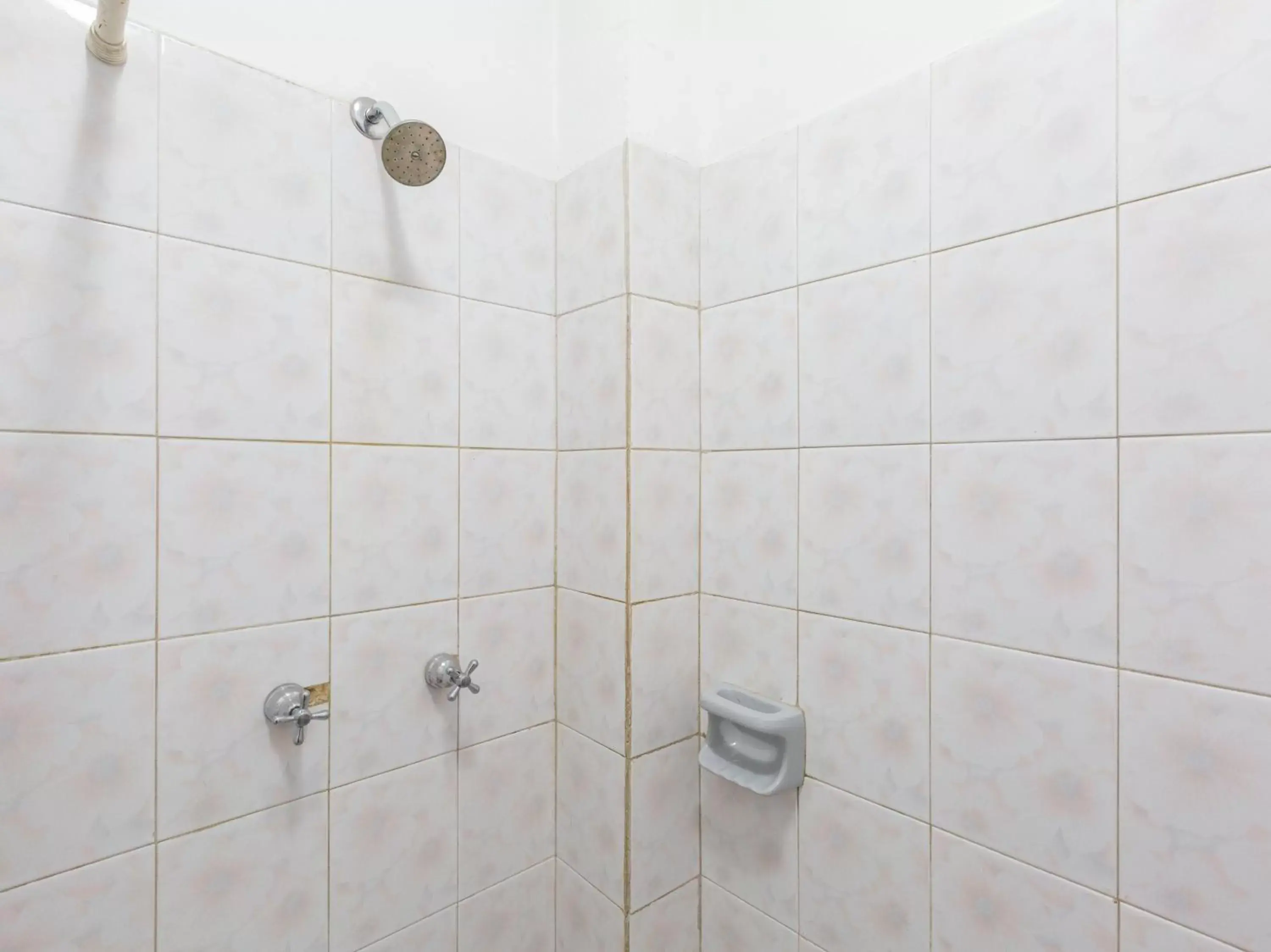 Shower, Bathroom in Capital O Posada La Casa De La Tia, Oaxaca