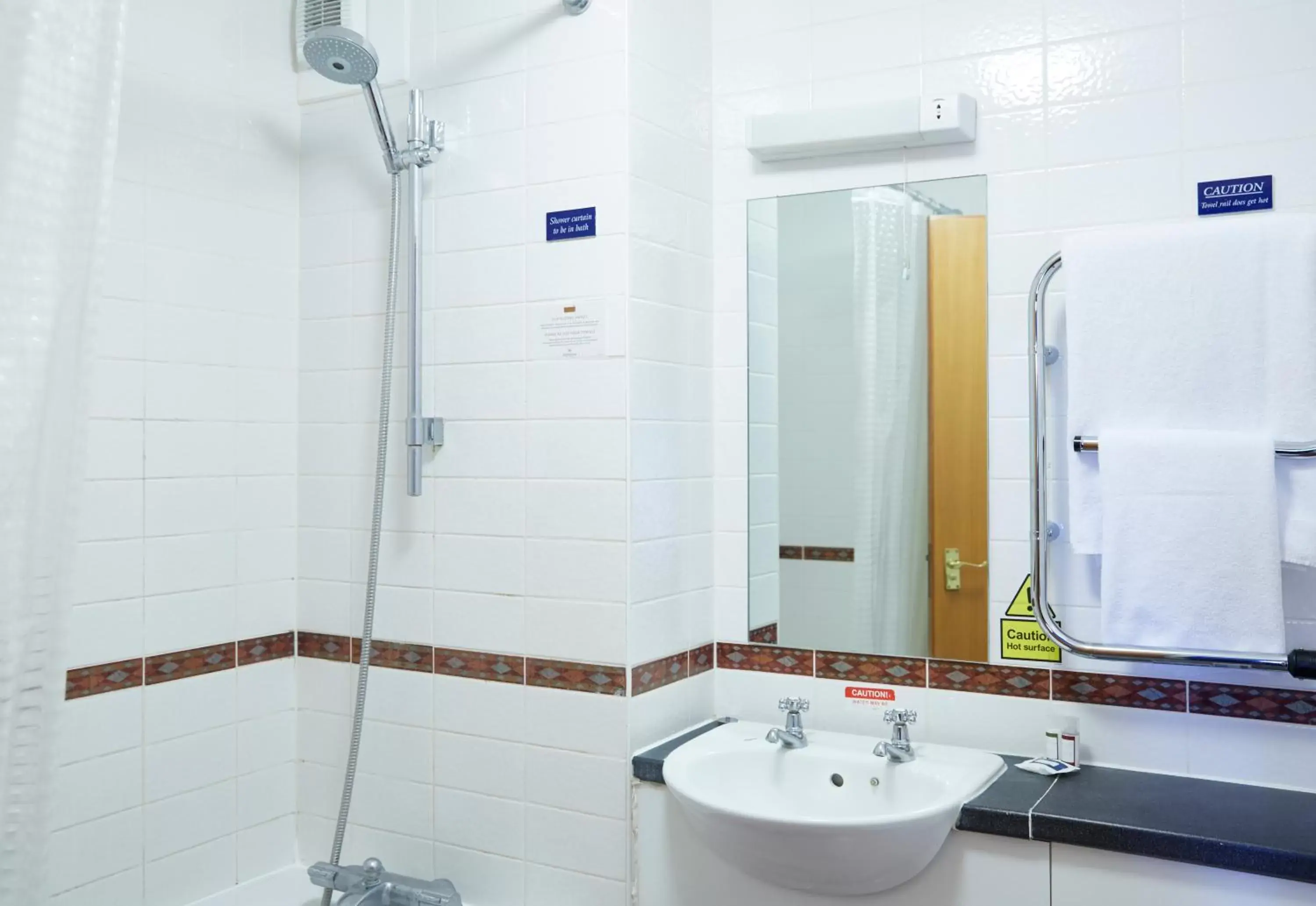 Bathroom in Wee Waif by Greene King Inns