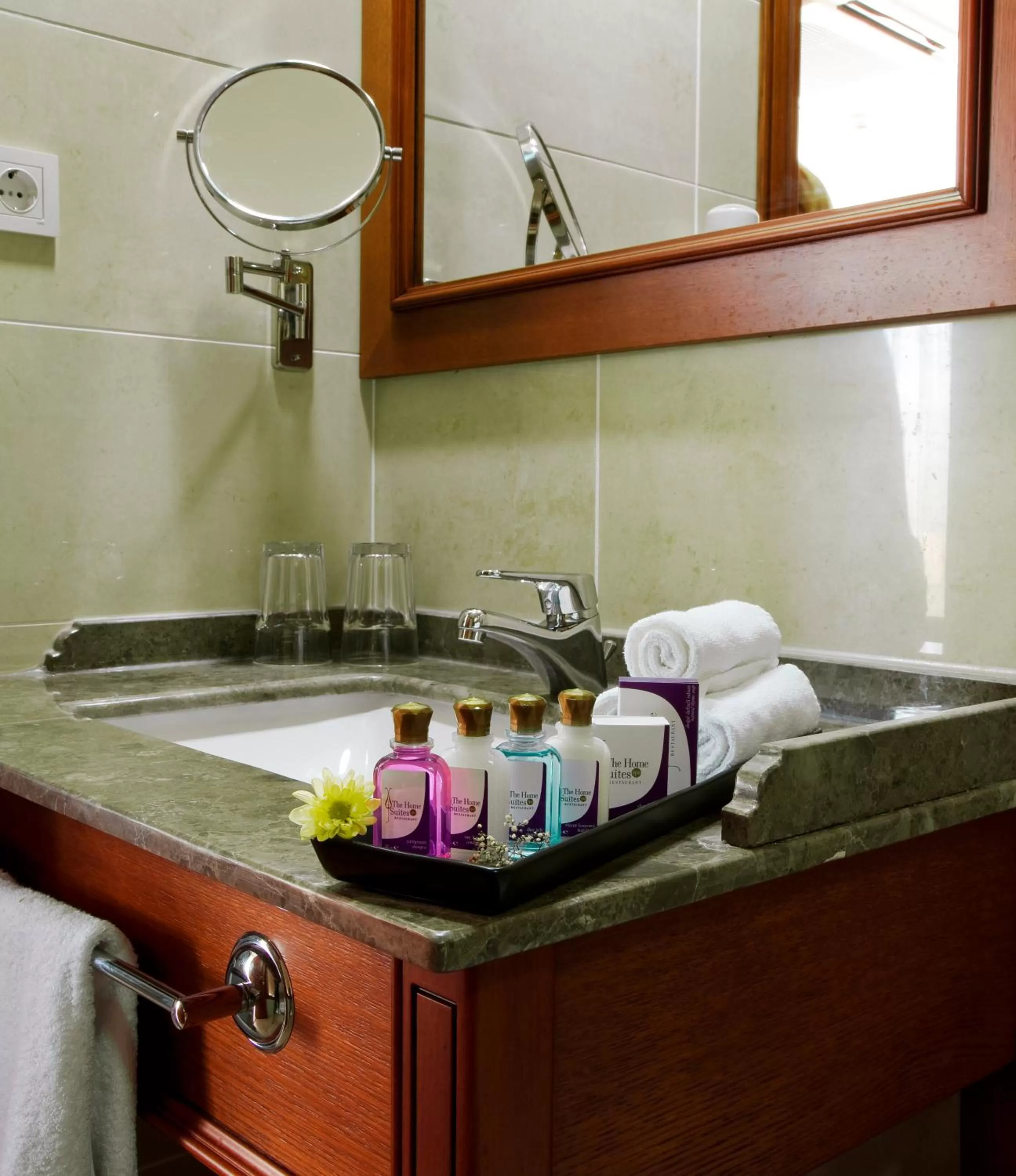 Bathroom in GLK PREMIER The Home Suites & Spa