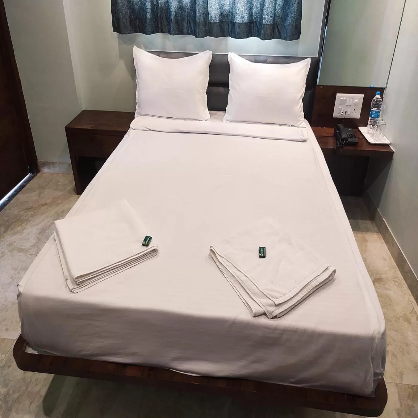 Bedroom, Bed in Shankar Residency, Akkalkot