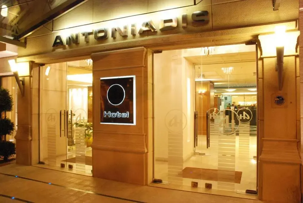 Facade/entrance in Hotel Antoniadis