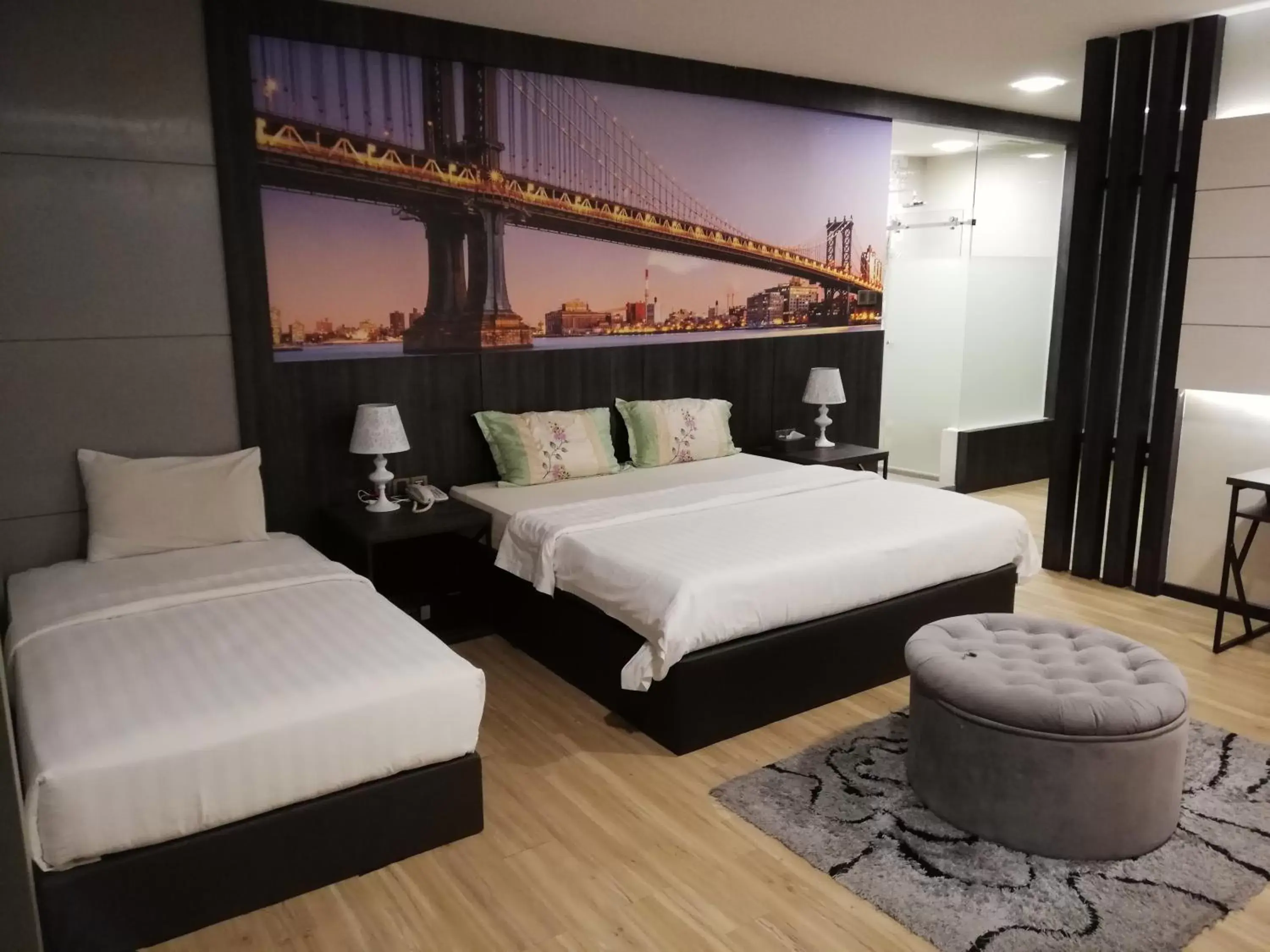 Deluxe Family Room in Ease Hotel Deluxe Family Room in Ease Hotel