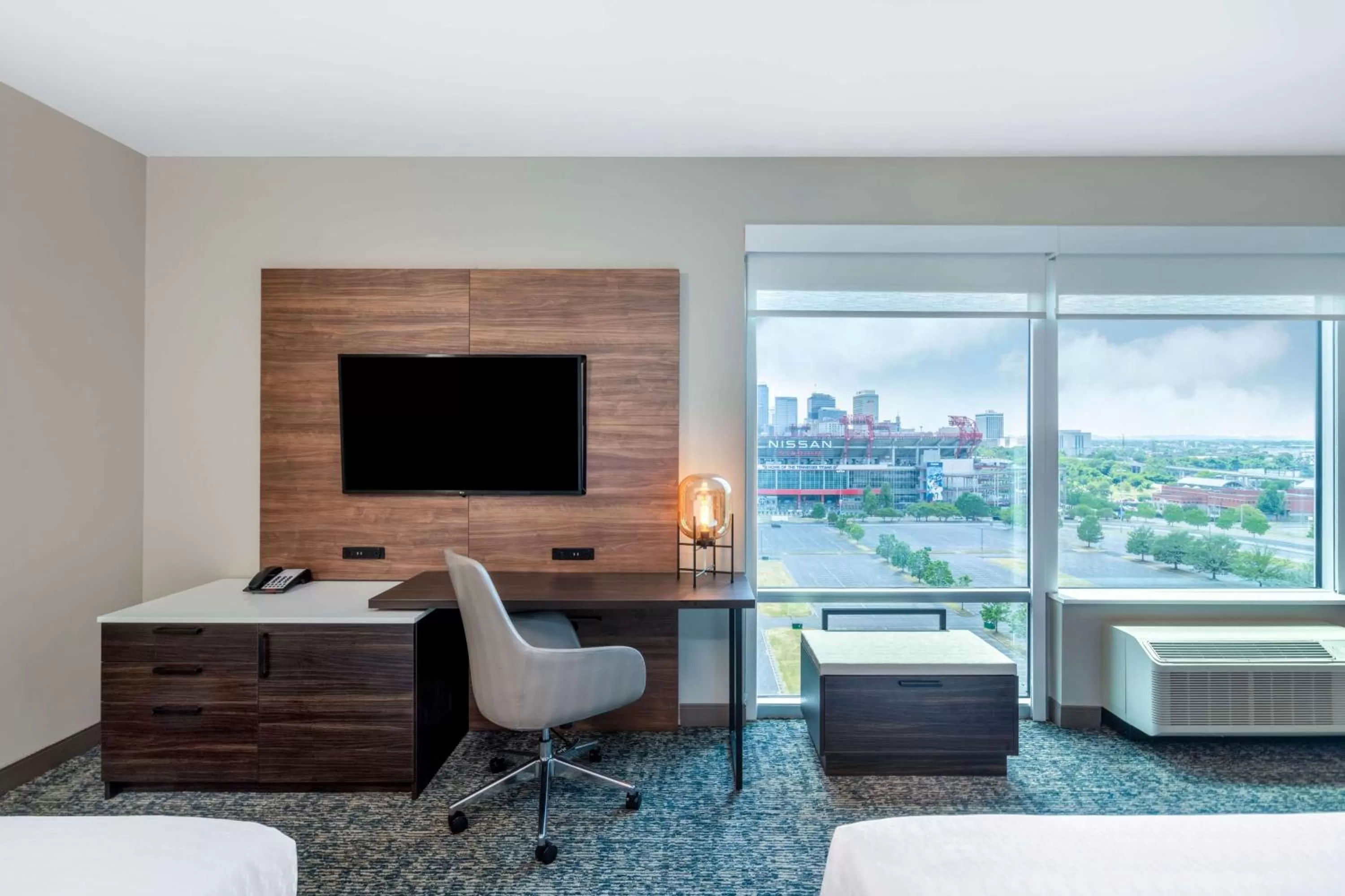 Photo of the whole room in La Quinta Inn & Suites by Wyndham Nashville Downtown Stadium